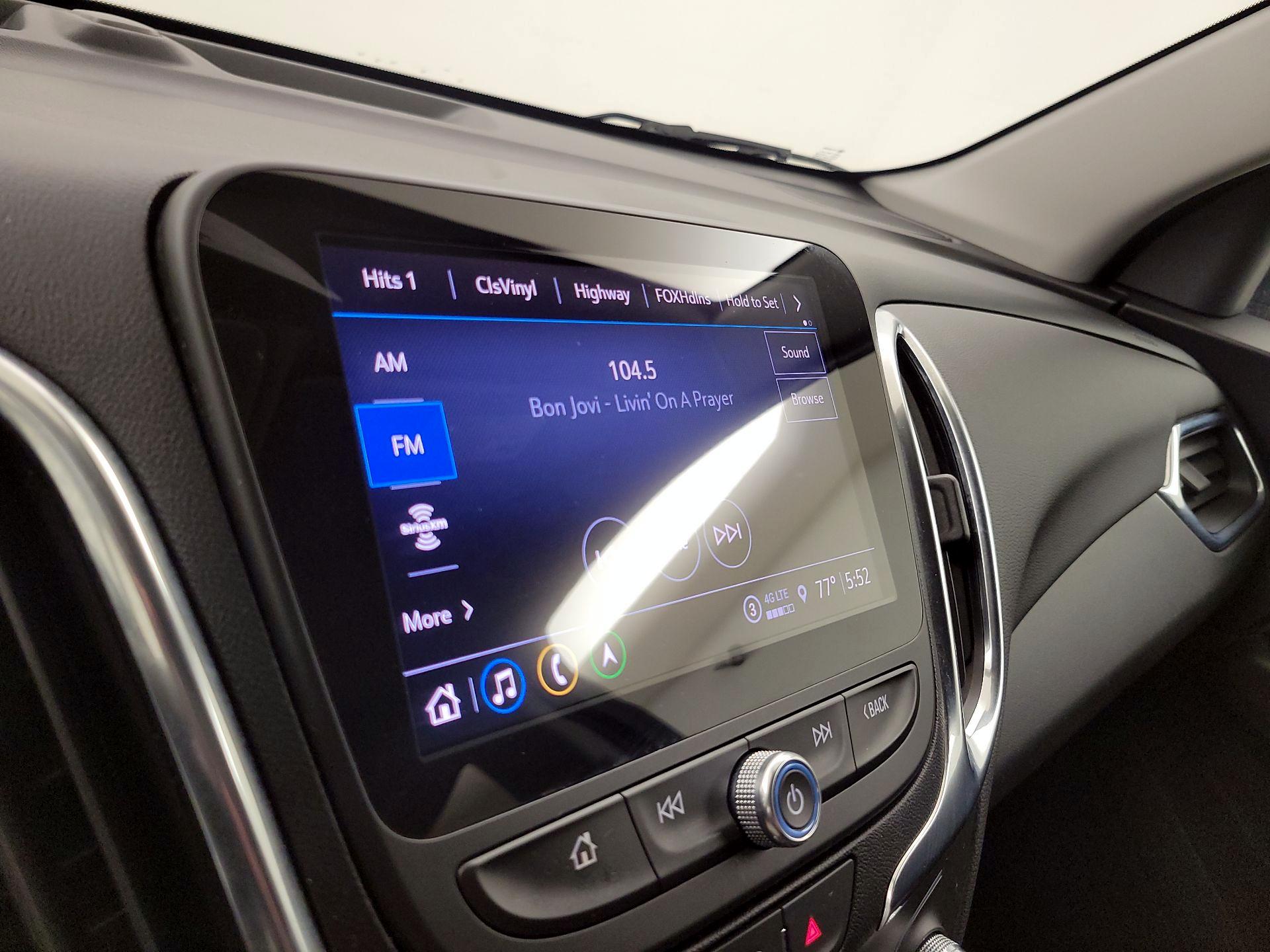Thumbnail: 2022 Chevrolet Equinox - 16