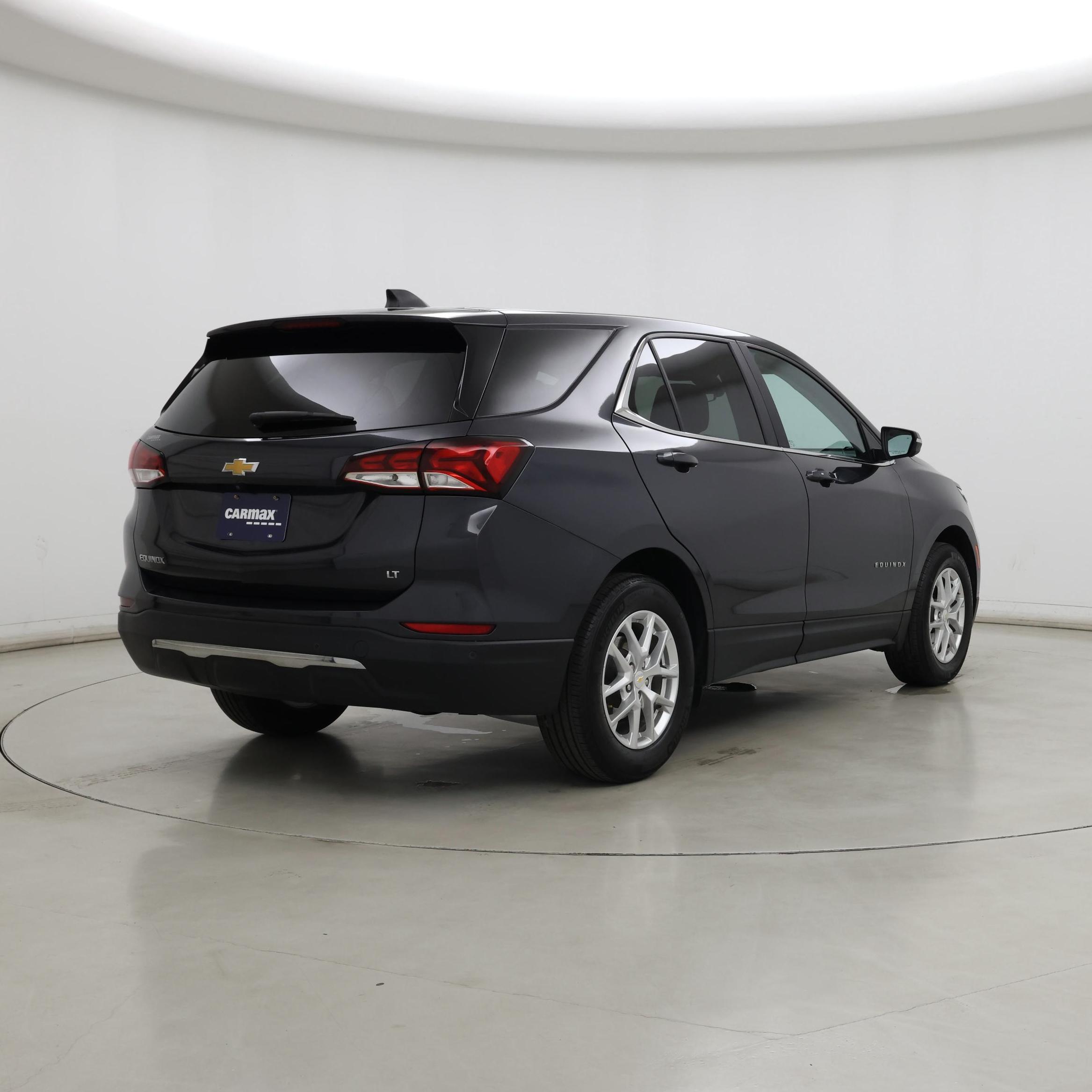 Thumbnail: 2022 Chevrolet Equinox - 8