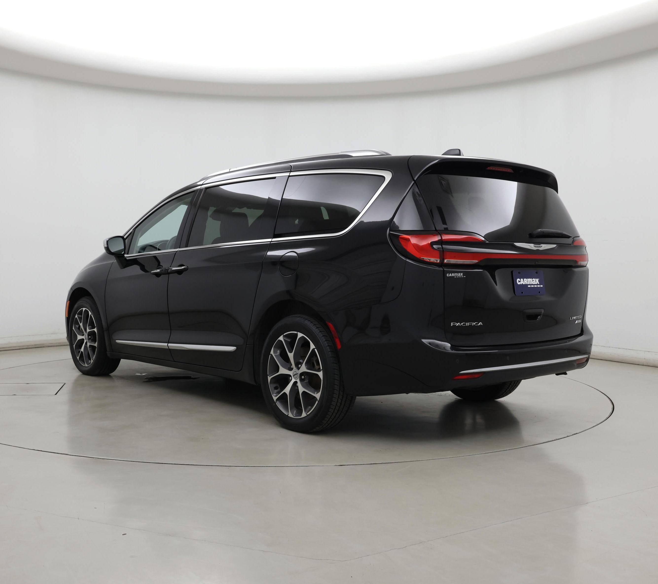 Thumbnail: 2021 Chrysler Pacifica - 2