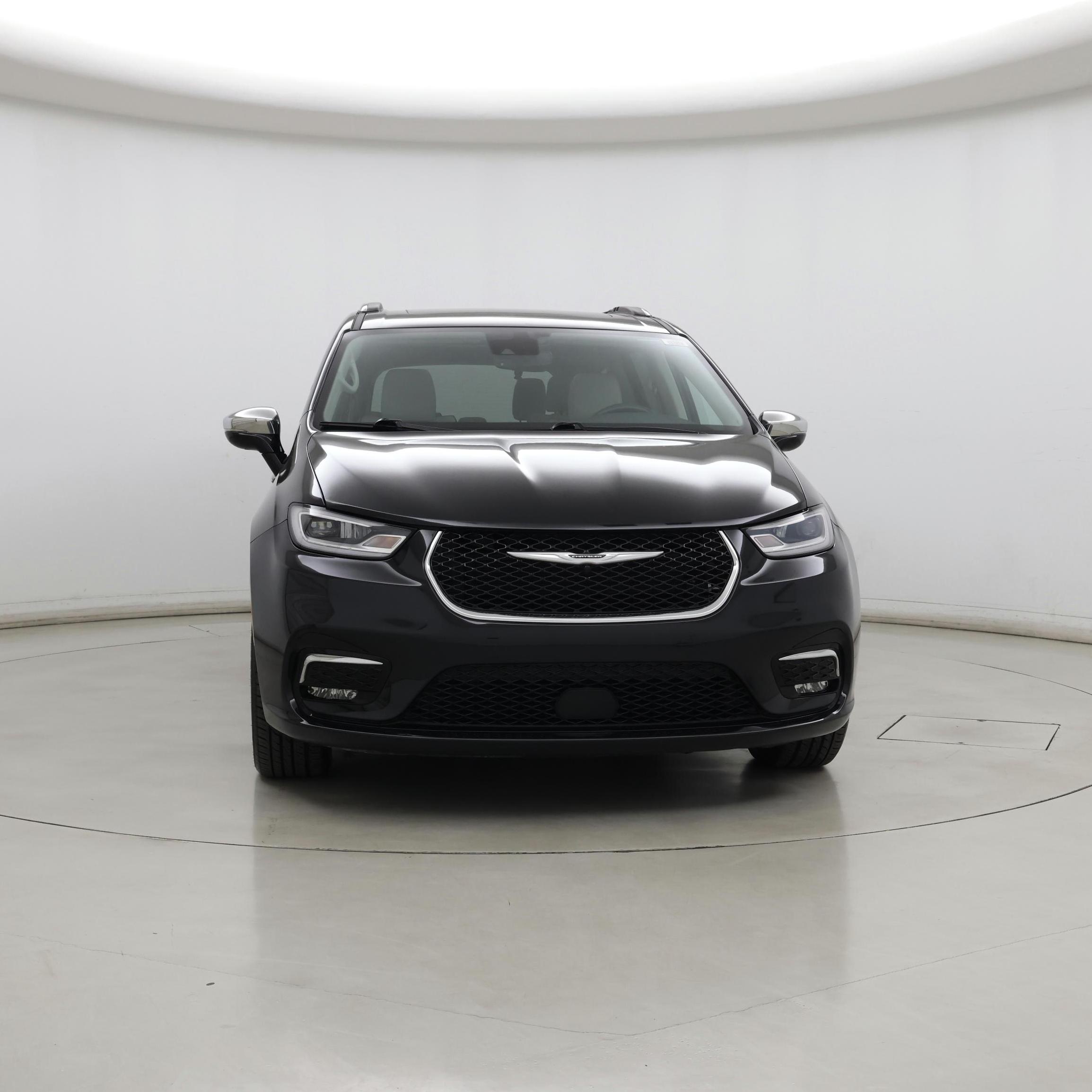 Thumbnail: 2021 Chrysler Pacifica - 5