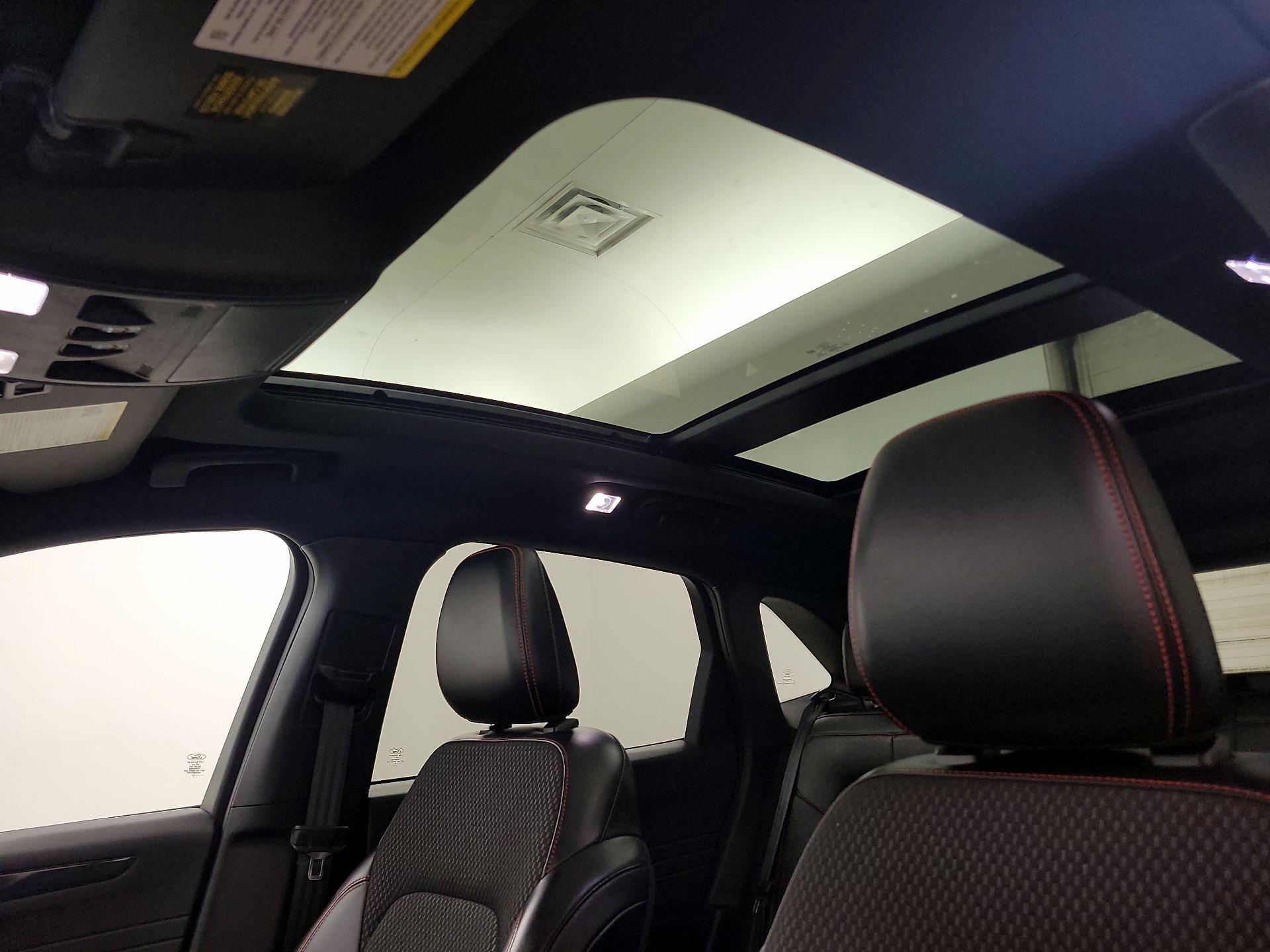 Thumbnail: 2023 Ford Escape - 20