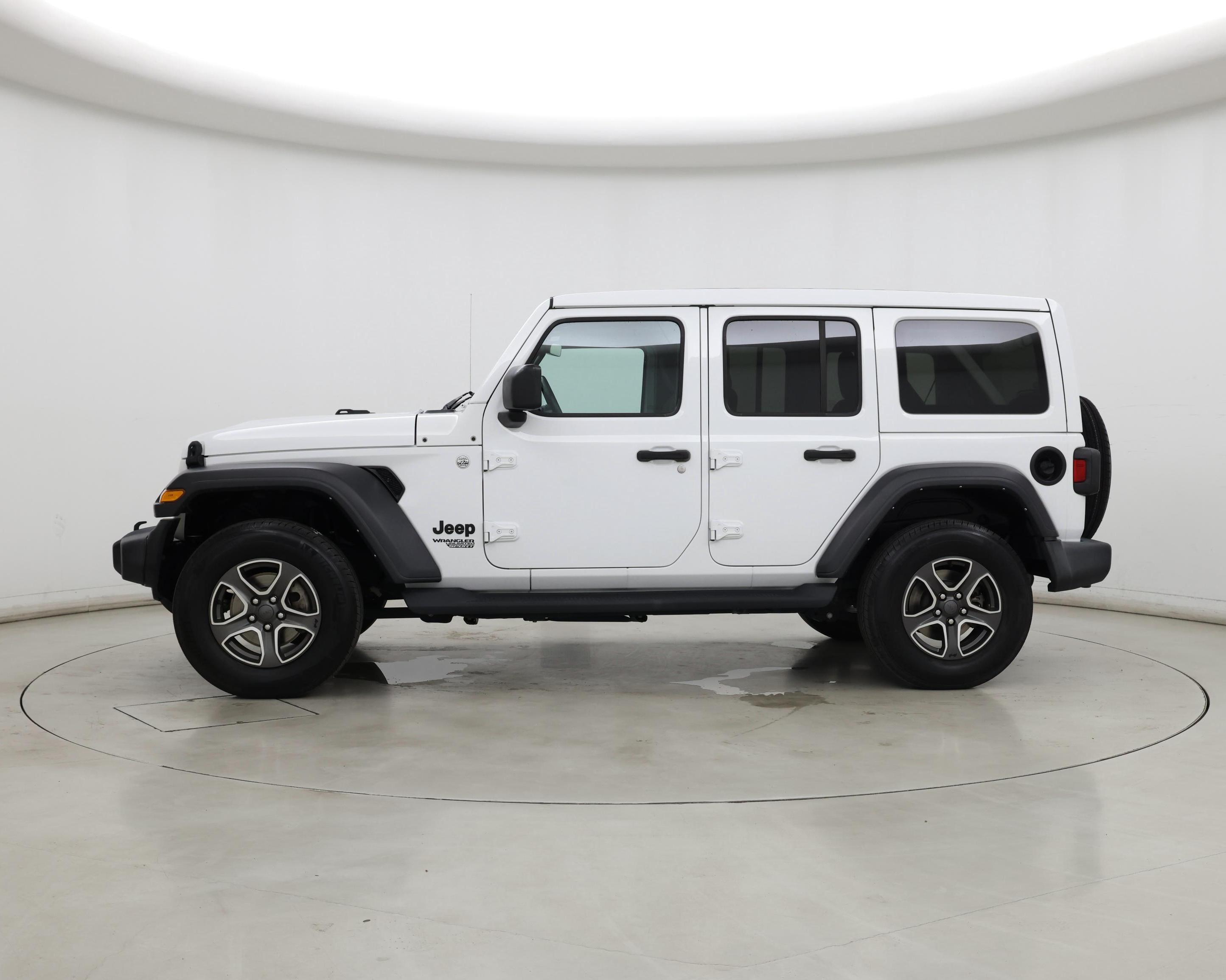 Thumbnail: 2021 Jeep Wrangler - 3