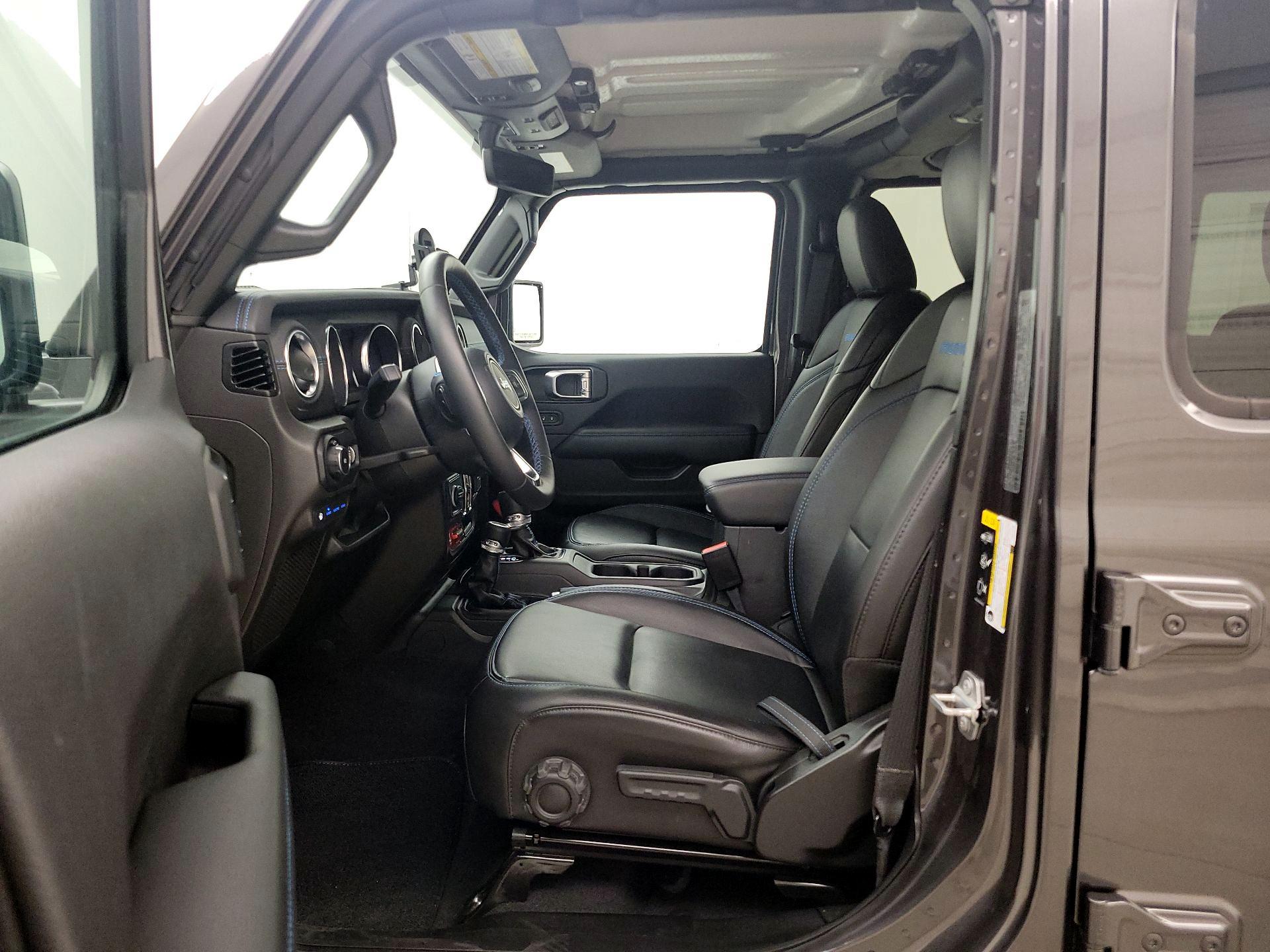 Thumbnail: 2023 Jeep Wrangler - 11