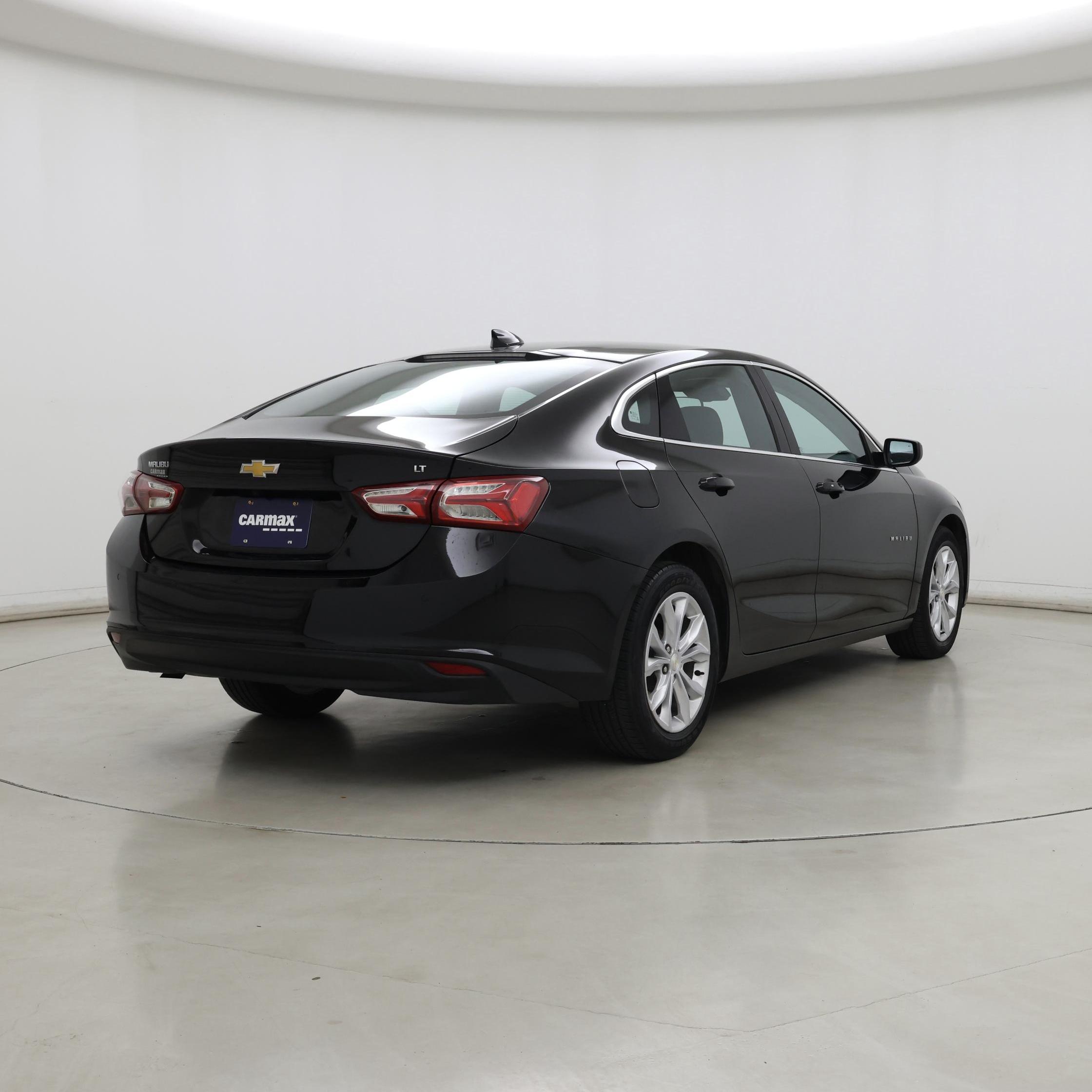Thumbnail: 2020 Chevrolet Malibu - 8