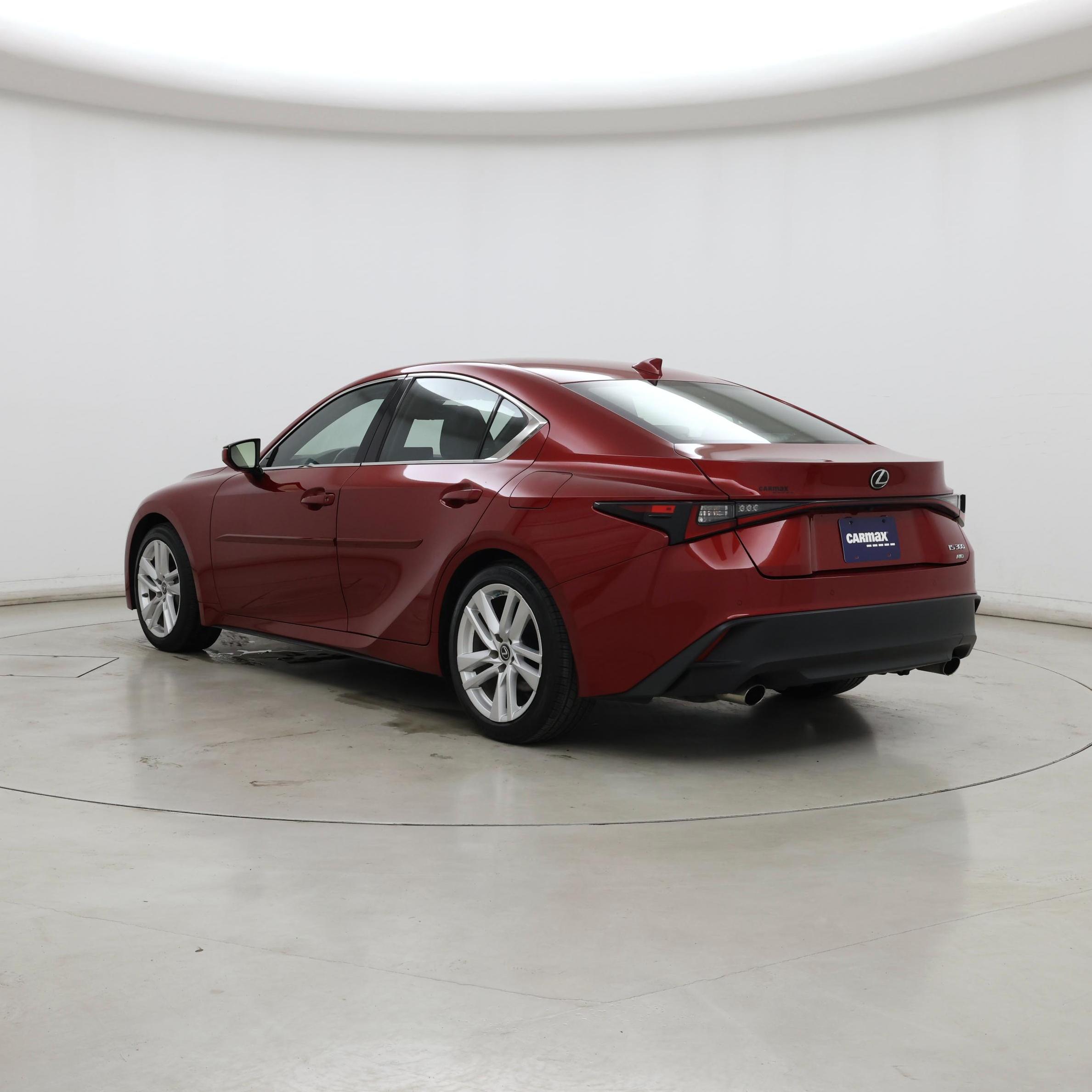 Thumbnail: 2022 Lexus IS - 2