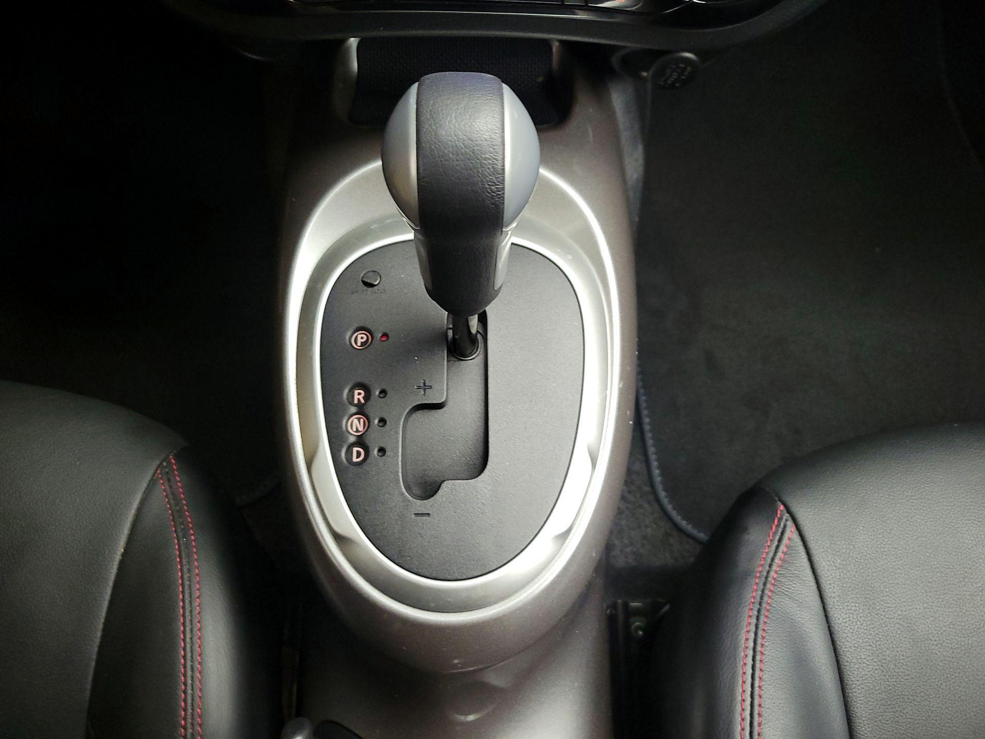 Thumbnail: 2015 Nissan Juke - 18