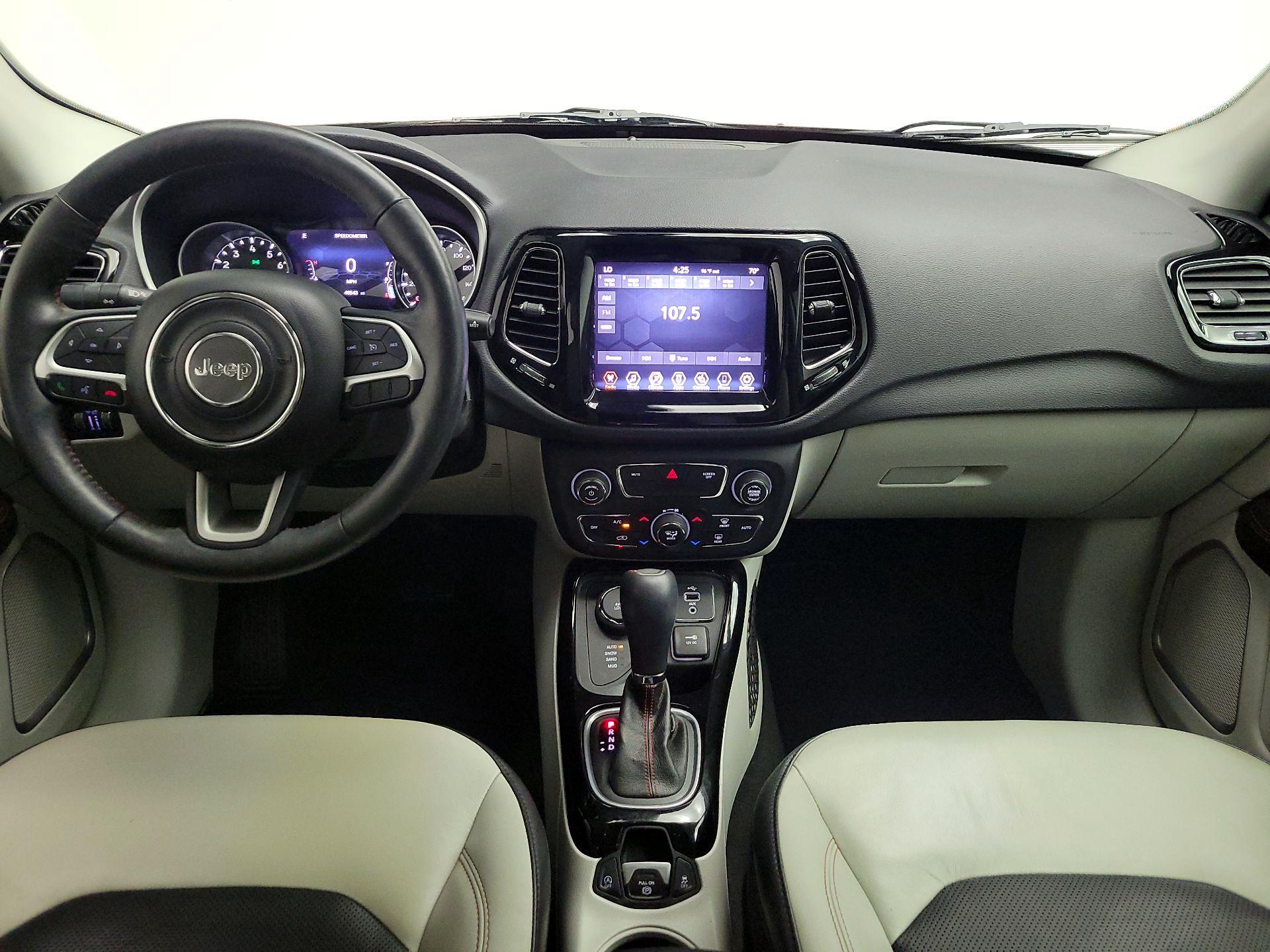 Thumbnail: 2018 Jeep Compass - 9