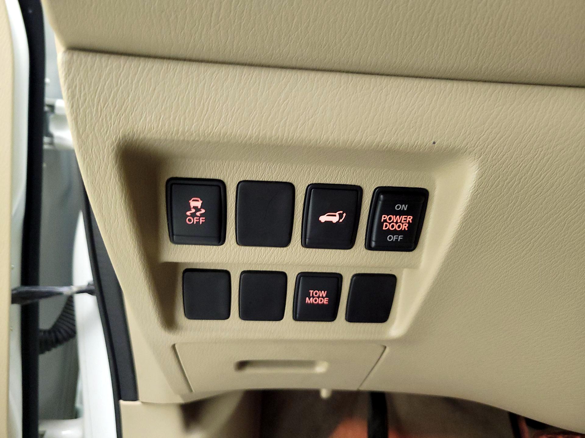 Thumbnail: 2014 Nissan Pathfinder - 13
