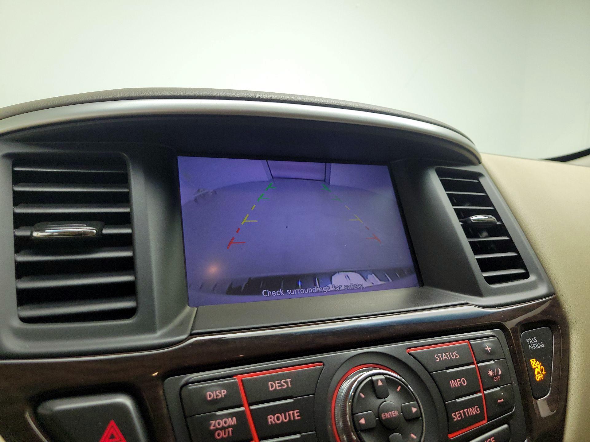 Thumbnail: 2014 Nissan Pathfinder - 15