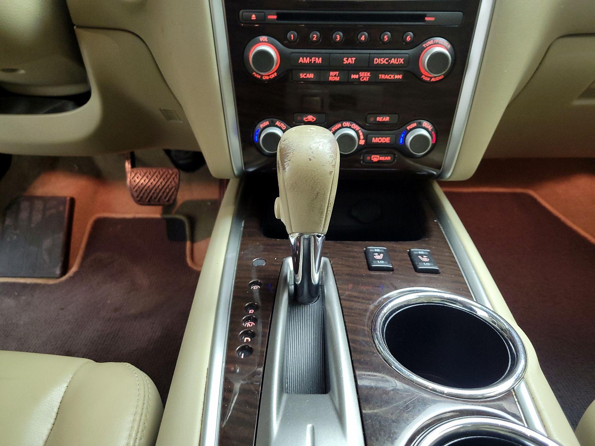 Thumbnail: 2014 Nissan Pathfinder - 18