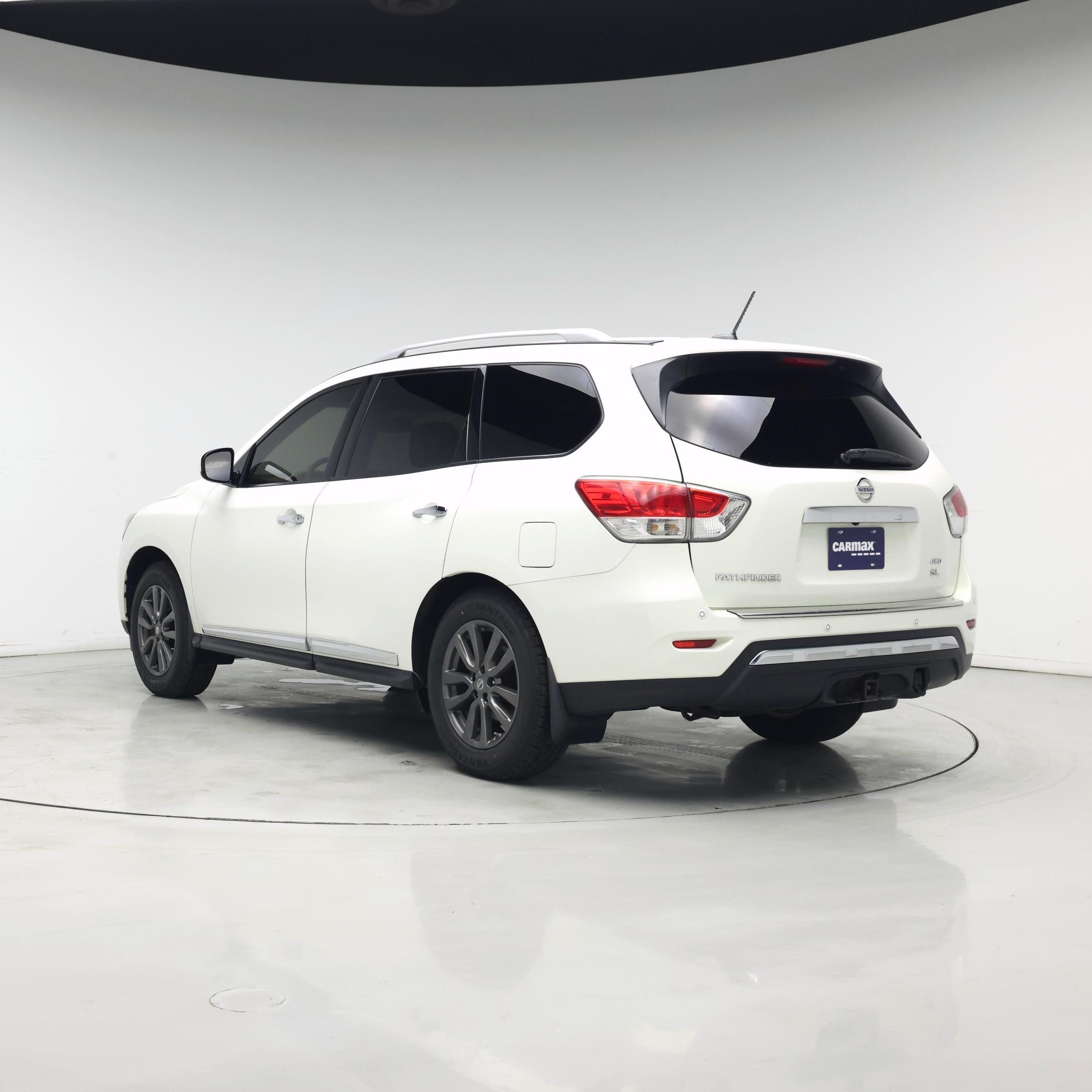 Thumbnail: 2014 Nissan Pathfinder - 2