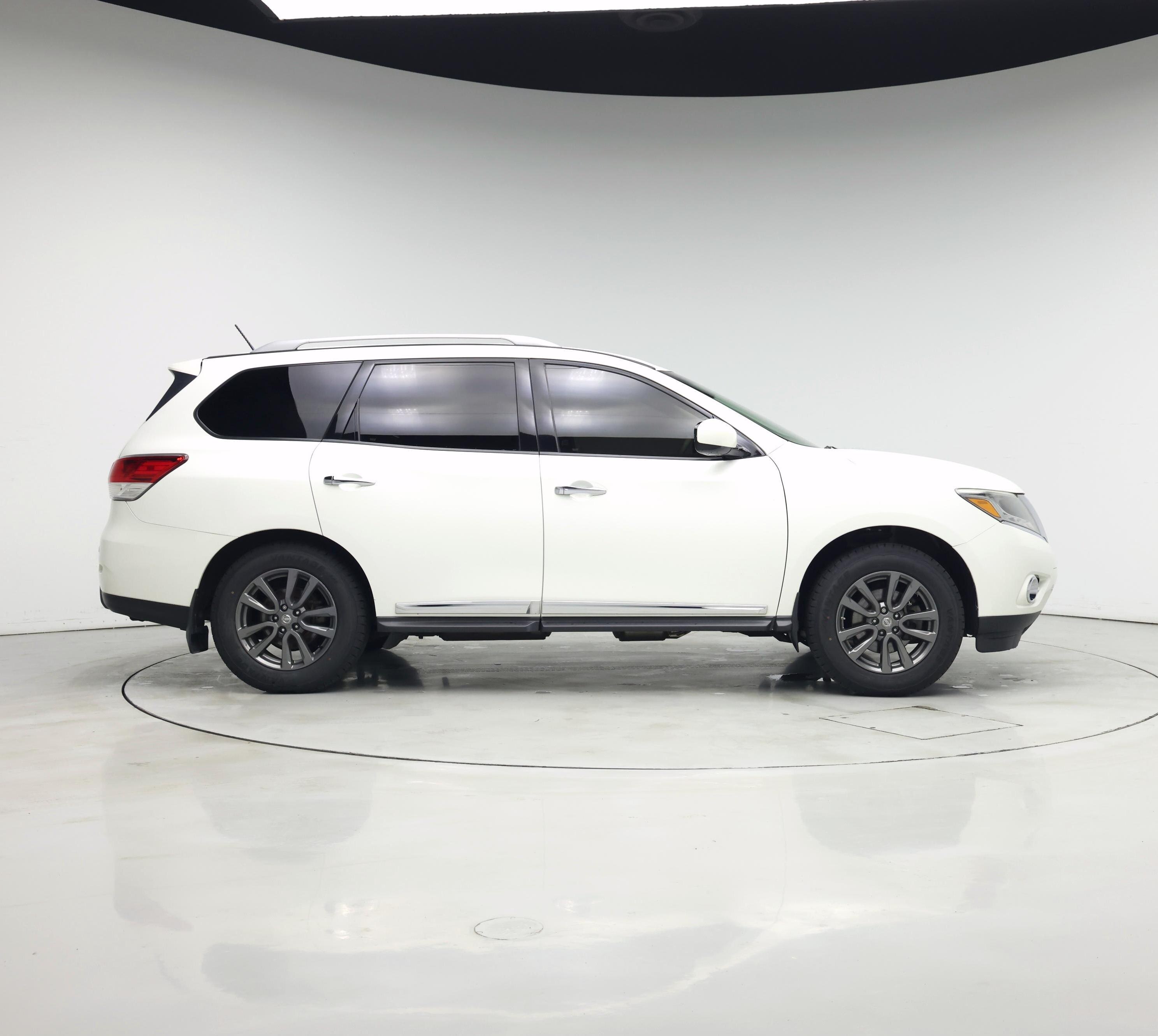 Thumbnail: 2014 Nissan Pathfinder - 7