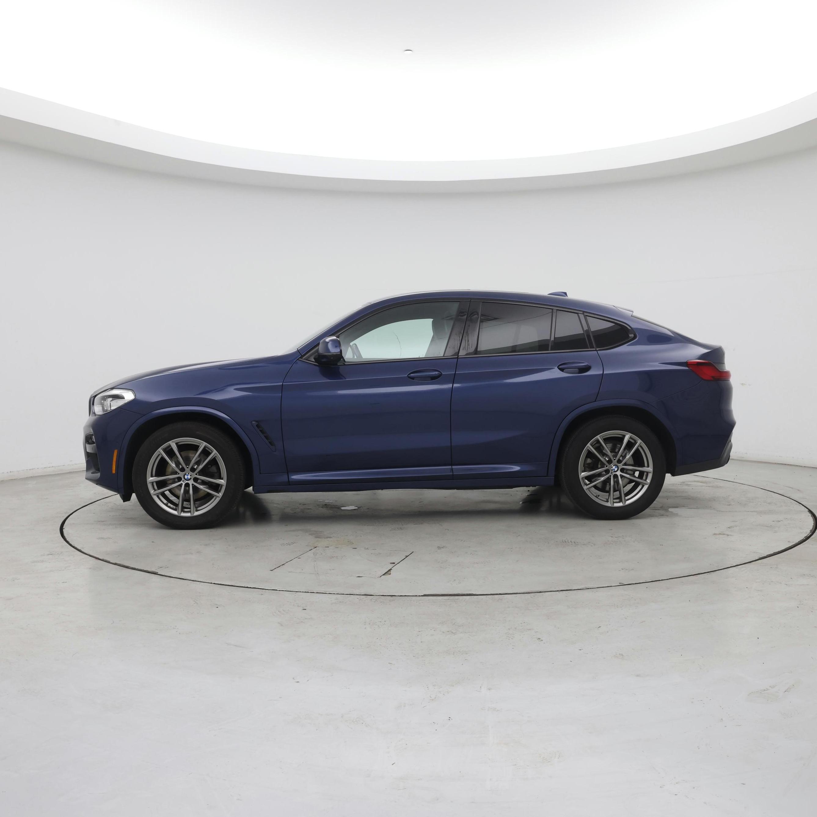 Thumbnail: 2021 BMW X4 - 3