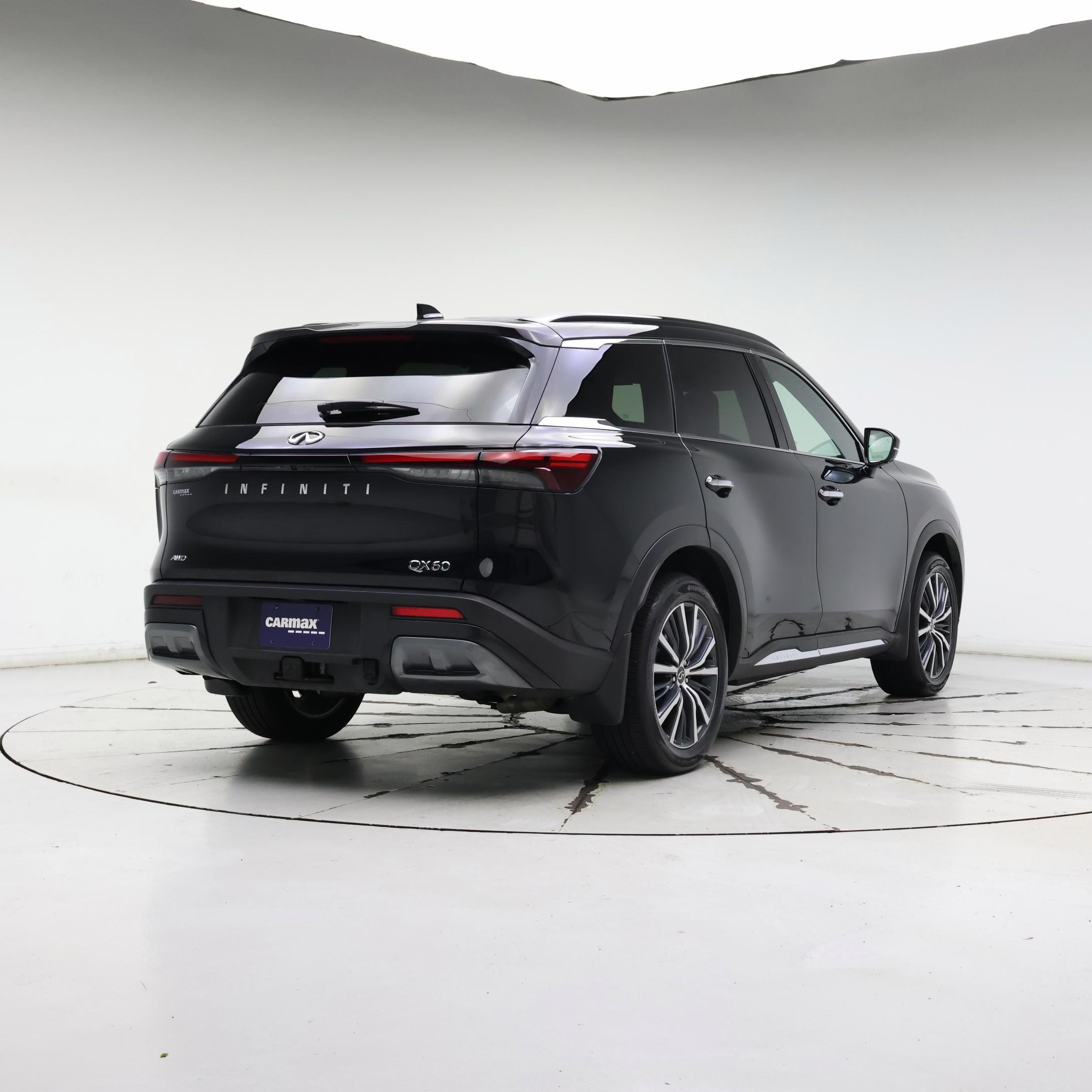 Thumbnail: 2023 INFINITI QX60 - 8