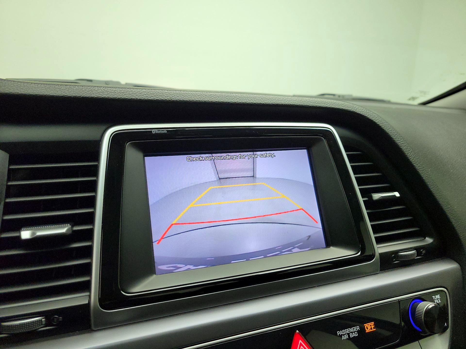 Thumbnail: 2019 Hyundai Sonata - 14
