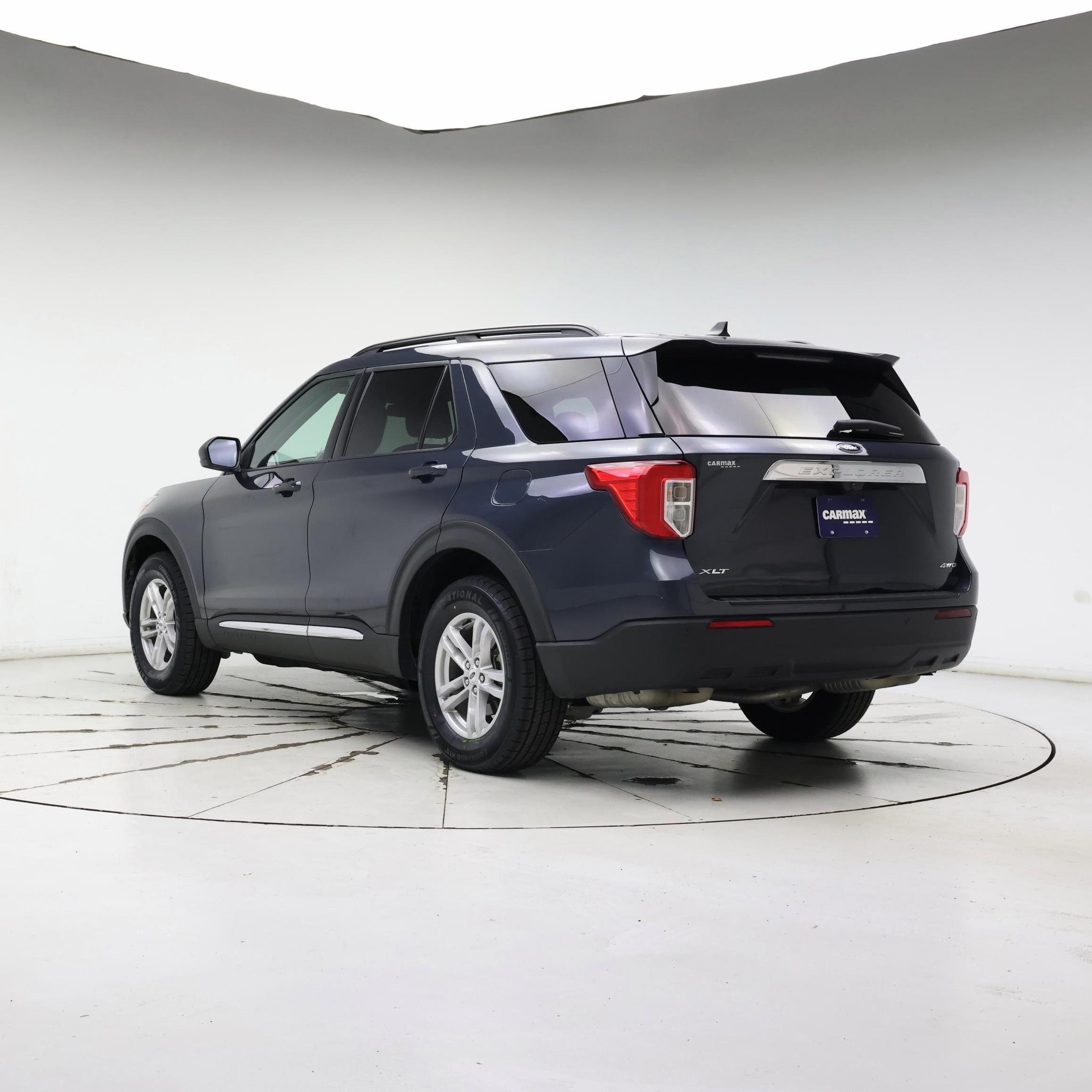 Thumbnail: 2022 Ford Explorer - 2