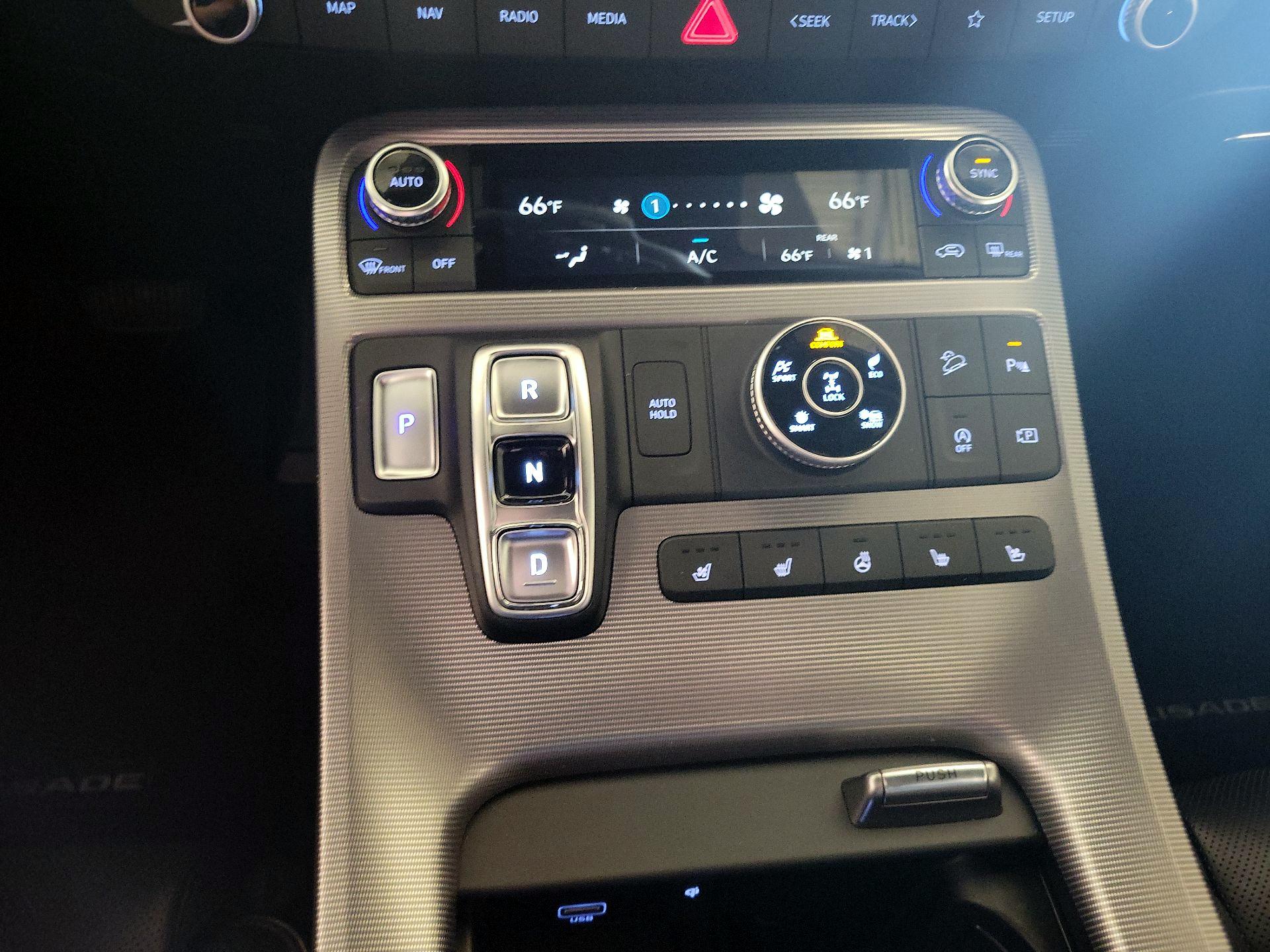 Thumbnail: 2023 Hyundai Palisade - 18