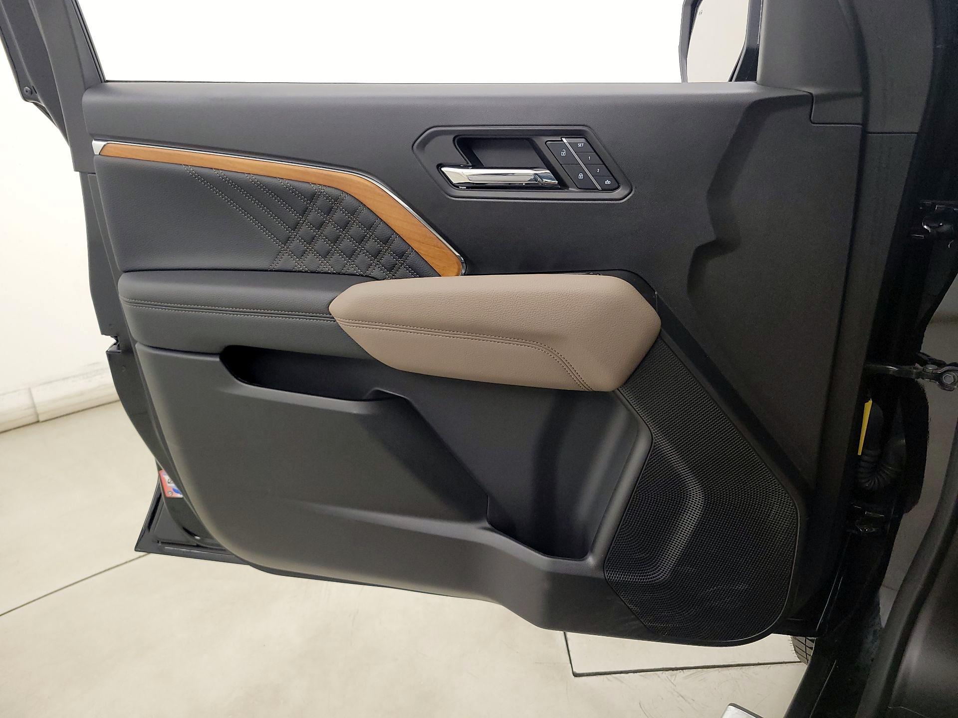 Thumbnail: 2024 GMC Canyon - 12