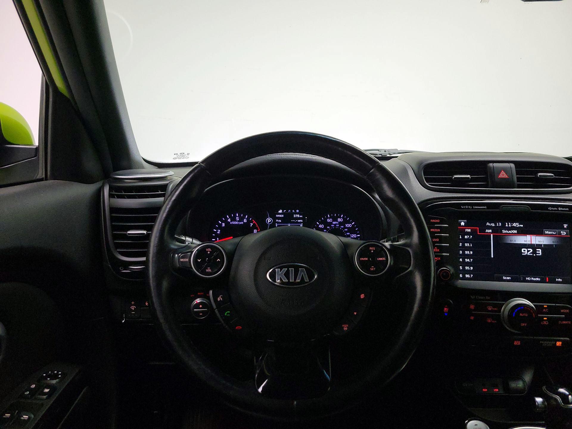 Thumbnail: 2015 Kia Soul - 10