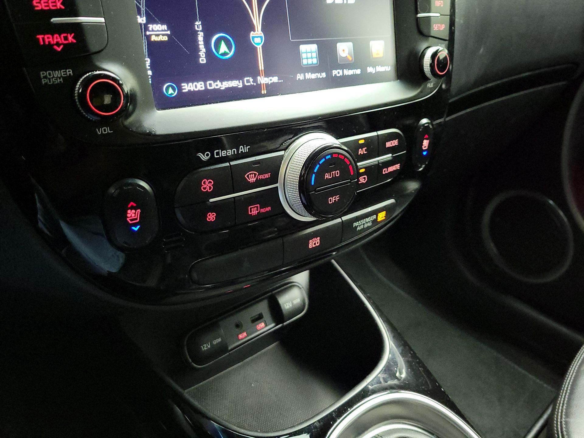 Thumbnail: 2015 Kia Soul - 16