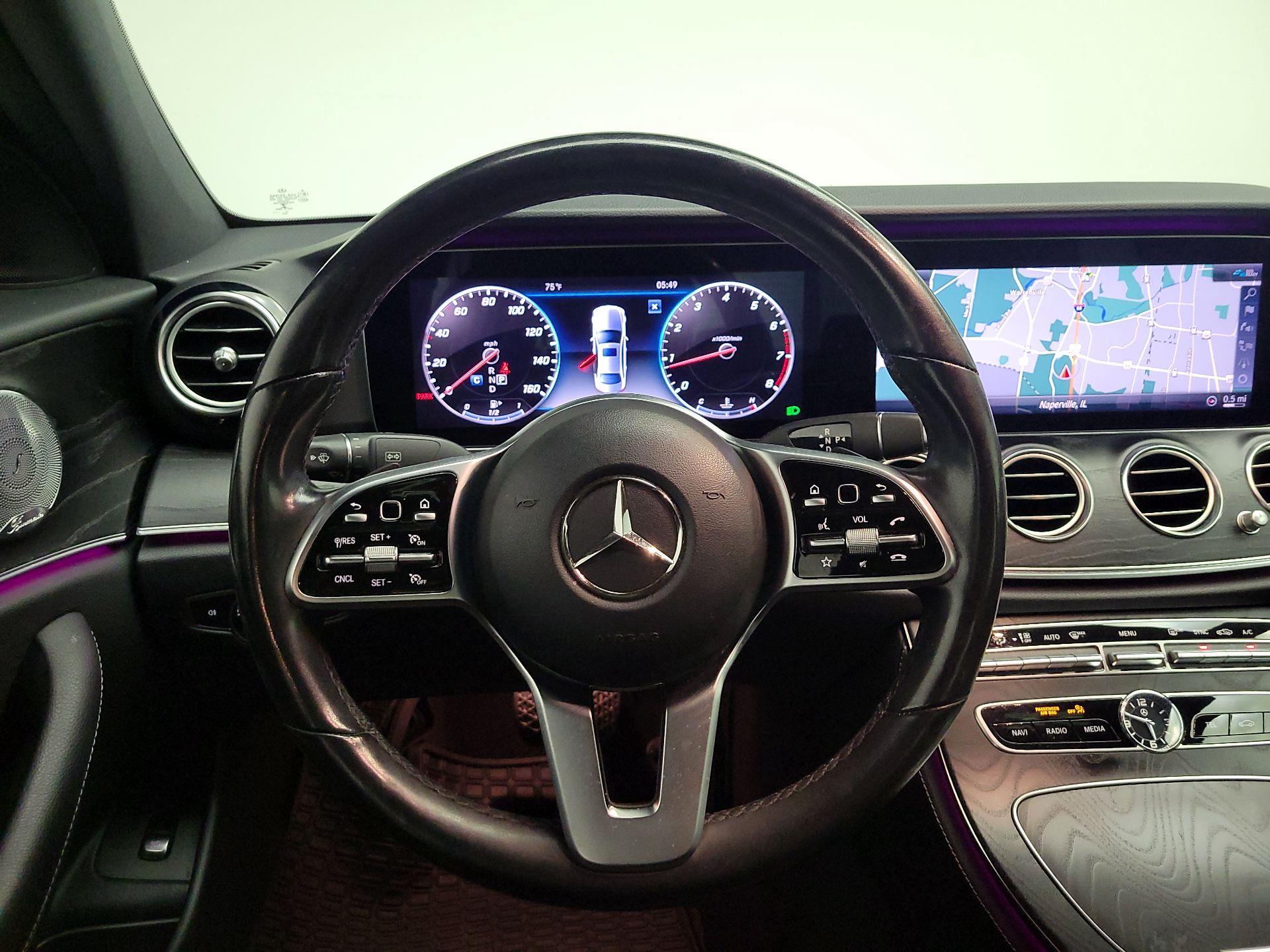 Thumbnail: 2020 Mercedes-Benz E-Class - 10