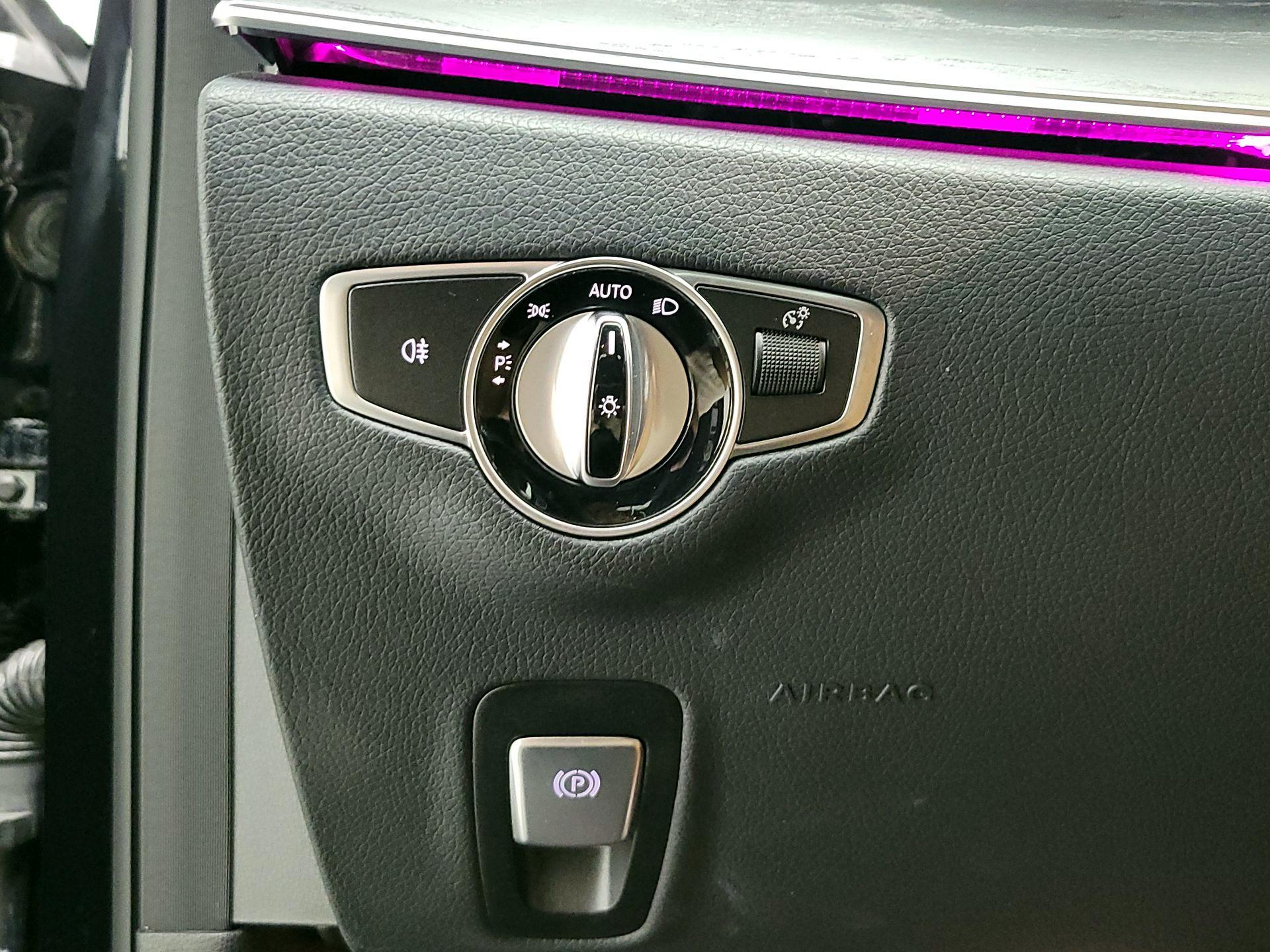 Thumbnail: 2020 Mercedes-Benz E-Class - 13