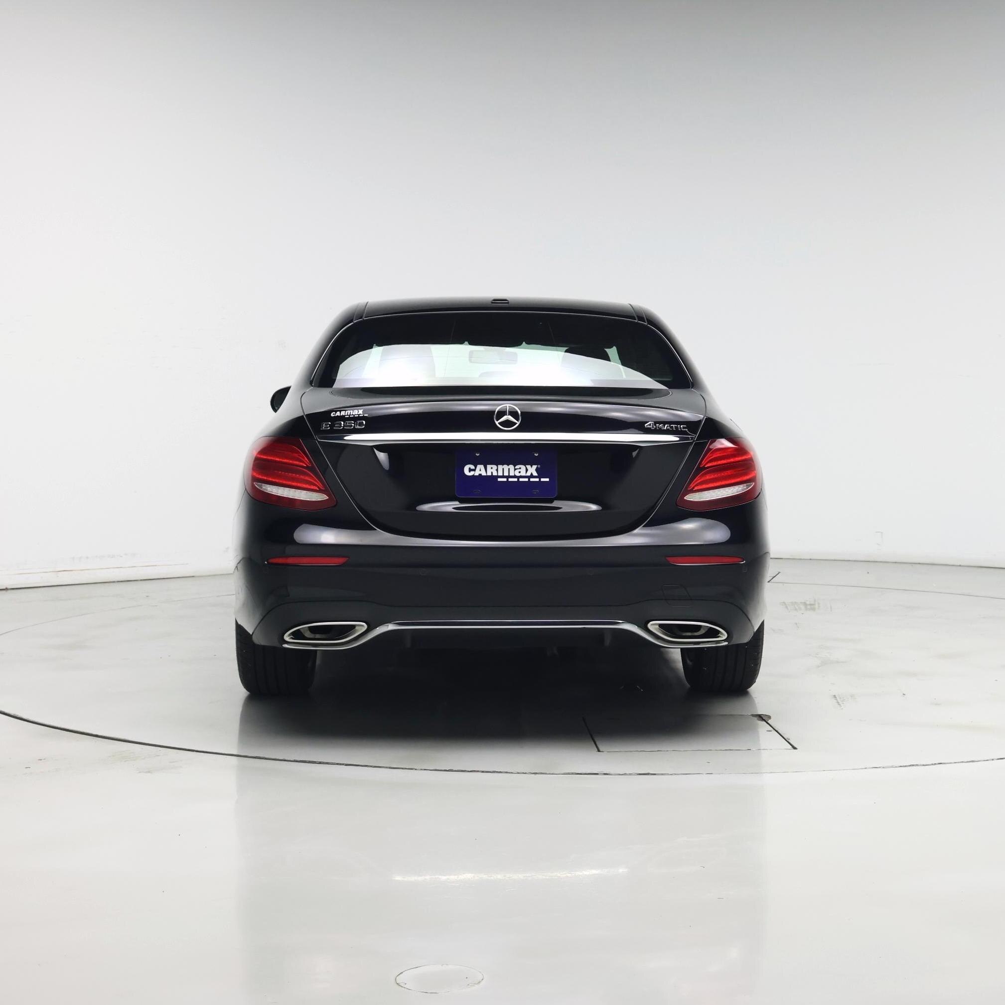 Thumbnail: 2020 Mercedes-Benz E-Class - 6