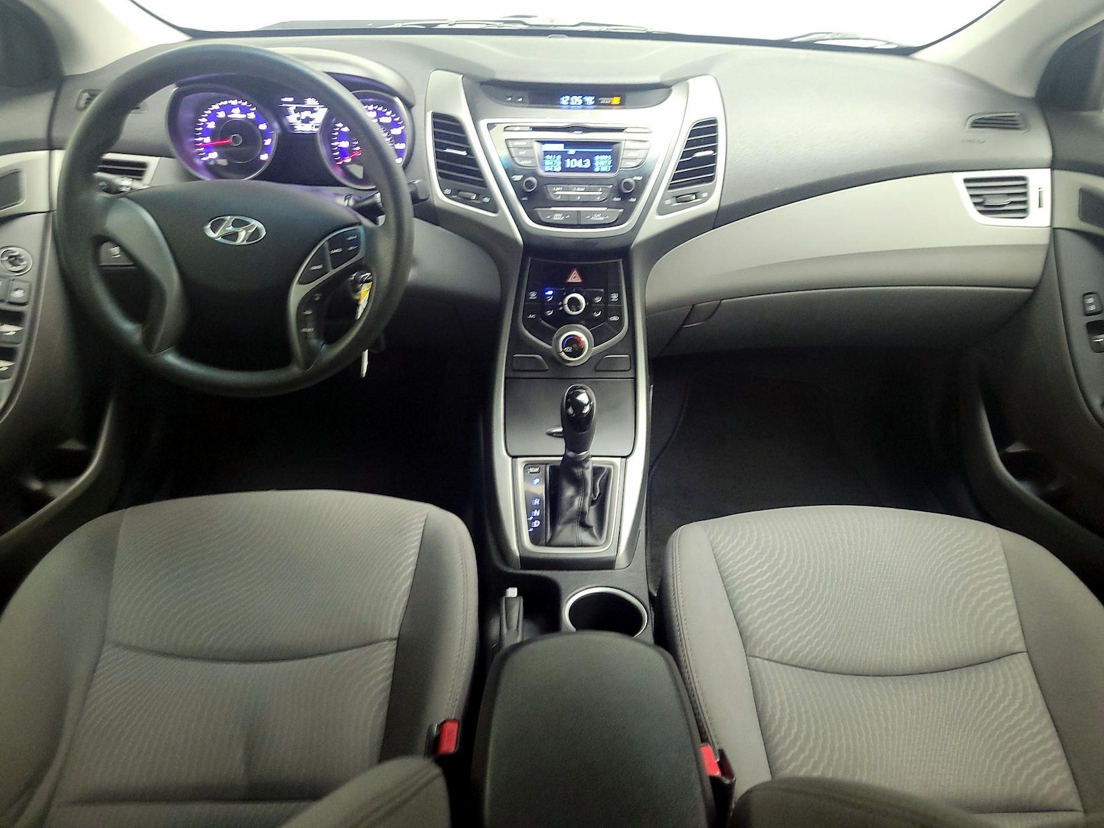 Image of 2015 Hyundai Elantra SE