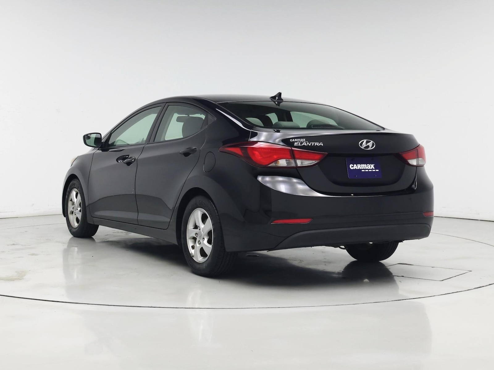 Image of 2015 Hyundai Elantra SE