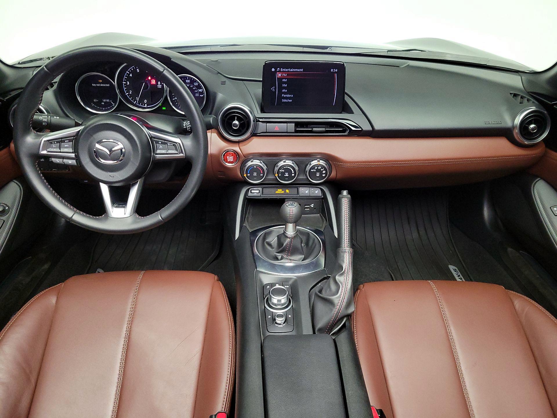 Thumbnail: 2019 Mazda MX-5 Miata - 9