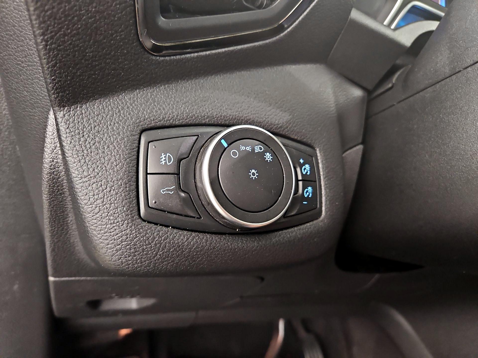 Thumbnail: 2018 Ford Escape - 13