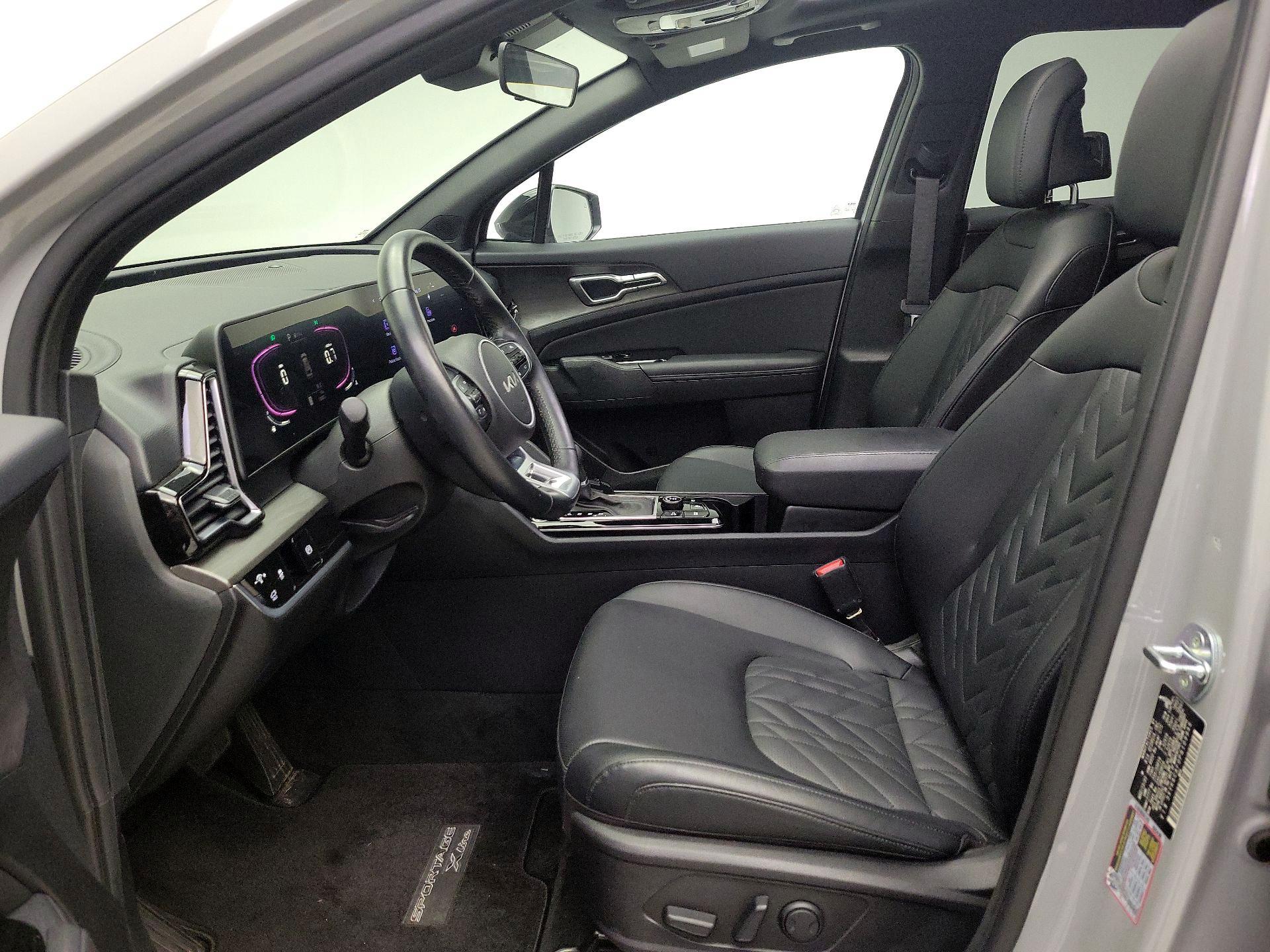 Thumbnail: 2023 Kia Sportage - 11
