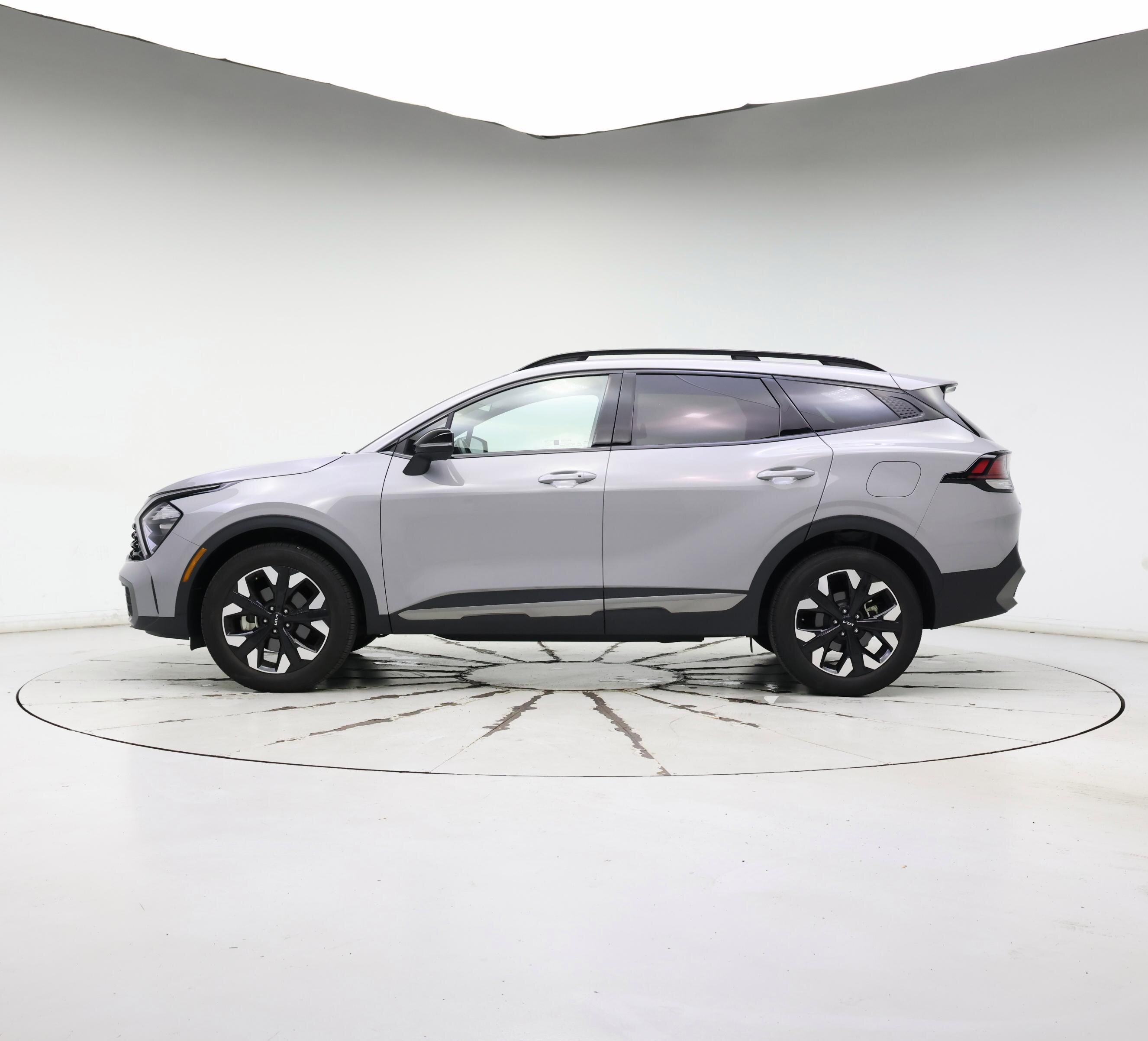 Thumbnail: 2023 Kia Sportage - 3