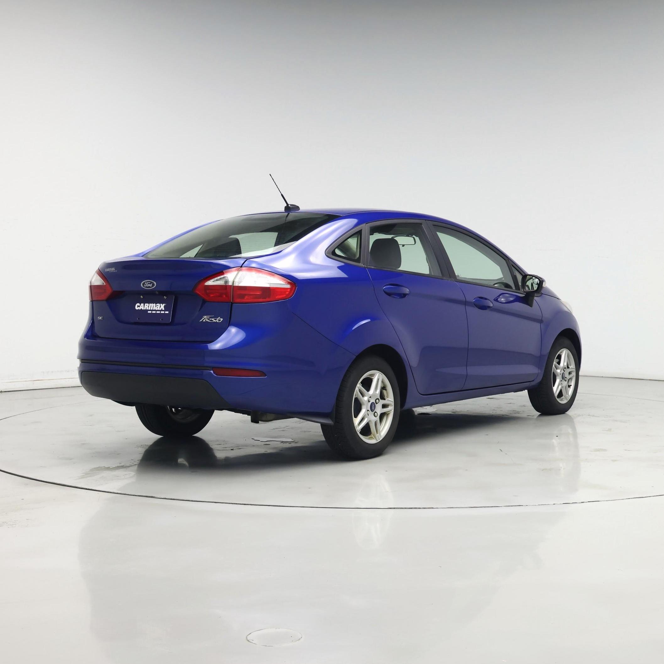 Thumbnail: 2018 Ford Fiesta - 8