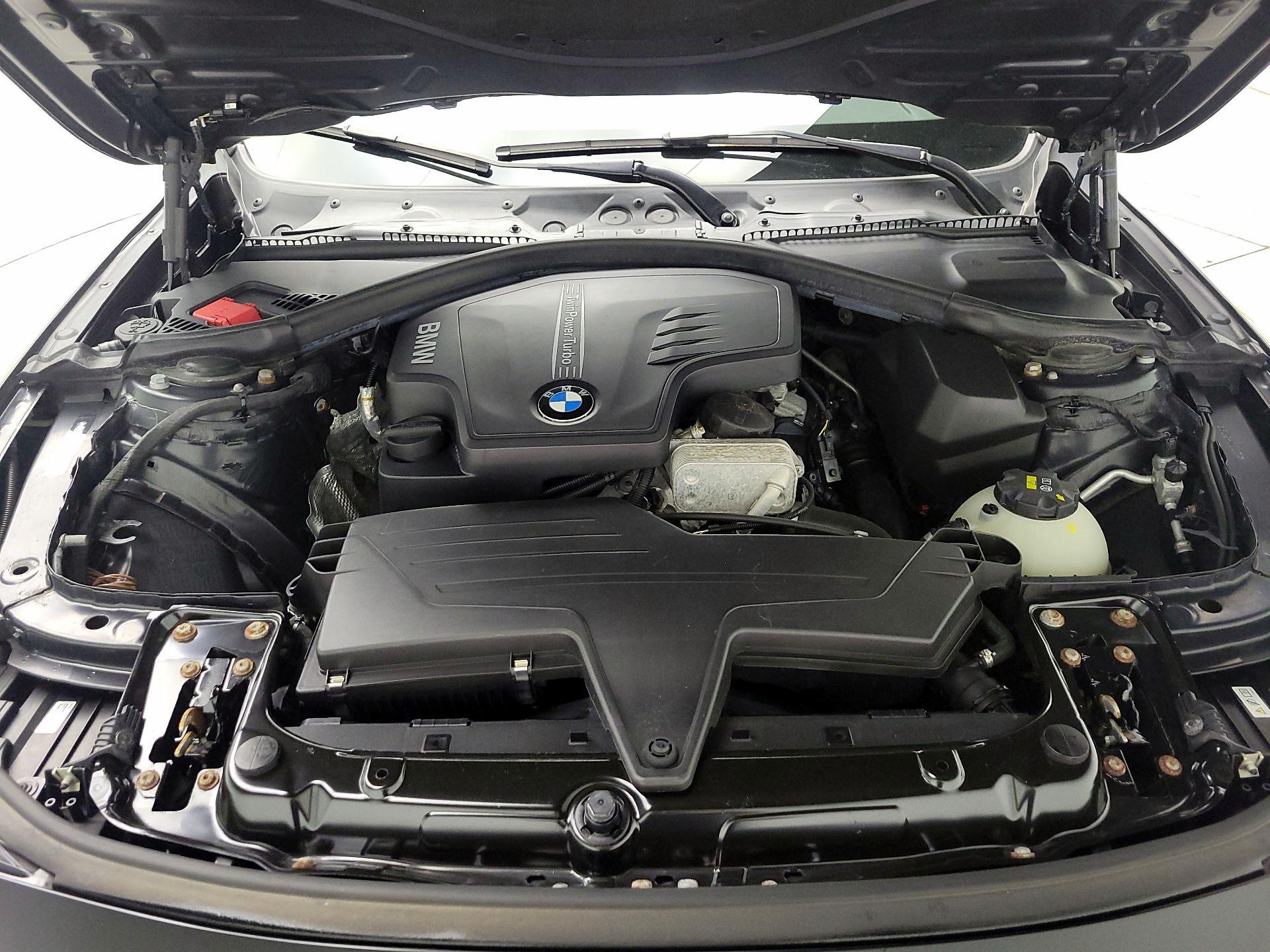 Thumbnail: 2015 BMW 3 Series - 20