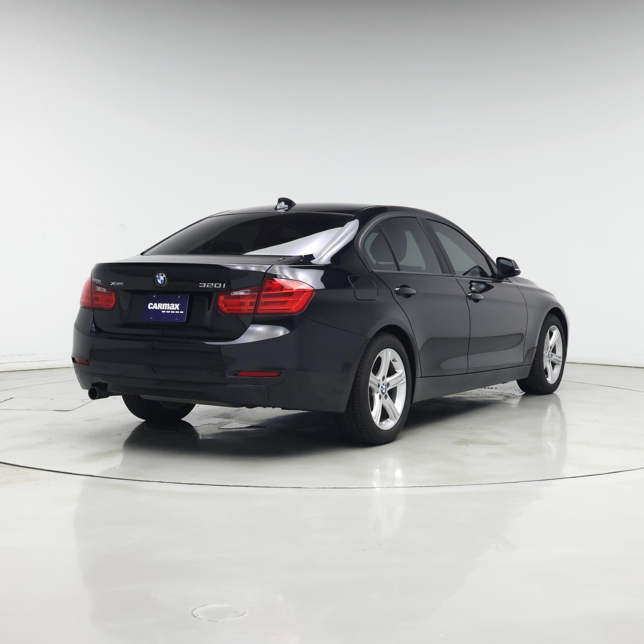 Thumbnail: 2015 BMW 3 Series - 8