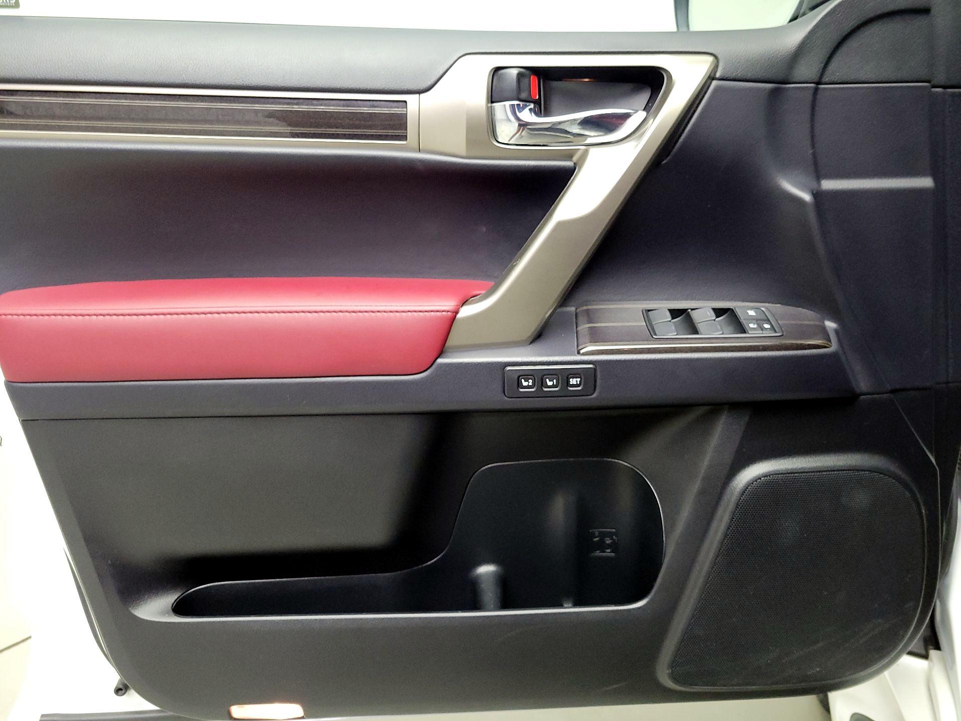 Thumbnail: 2021 Lexus GX - 12