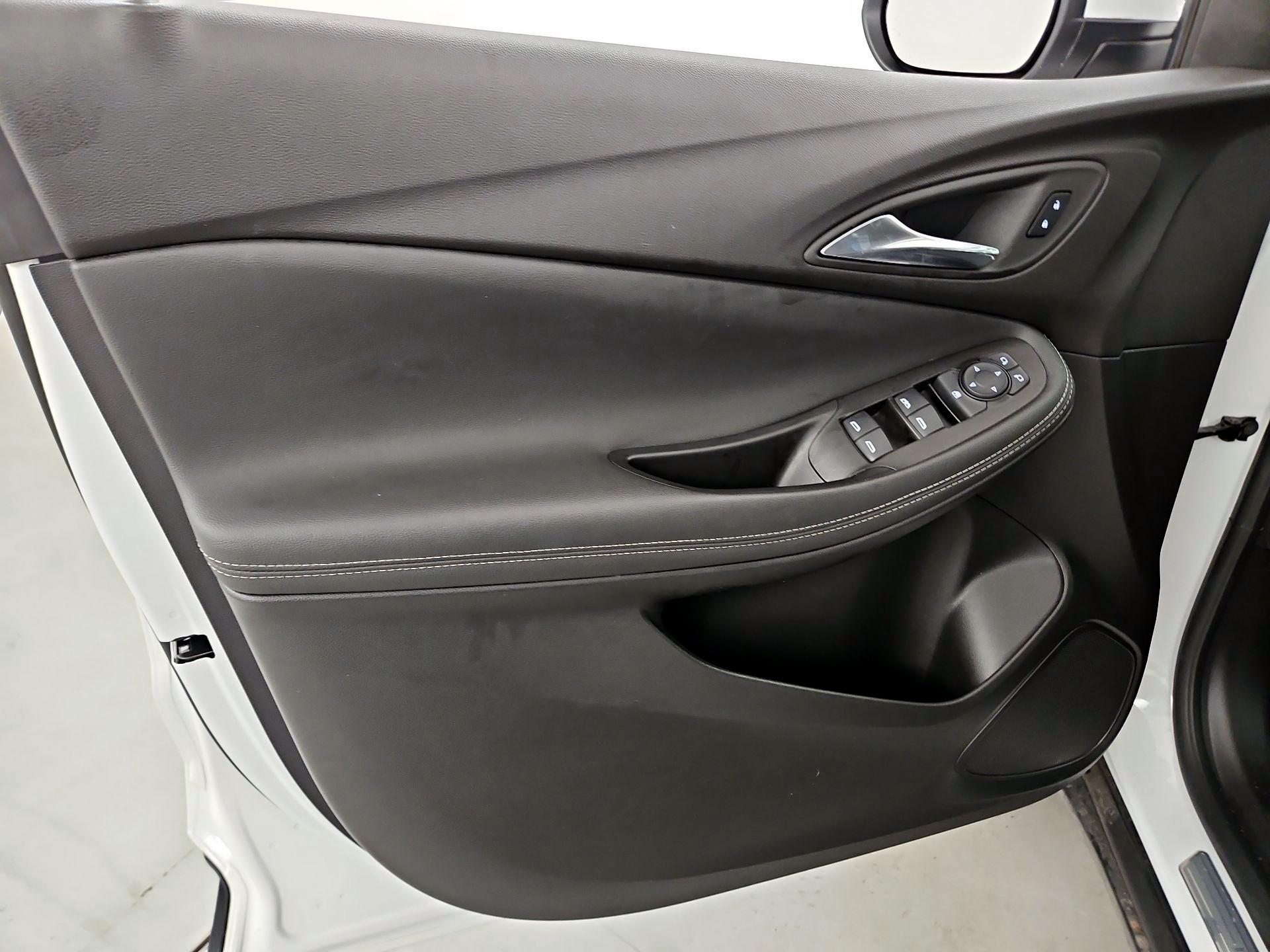 Thumbnail: 2023 Buick Encore GX - 12