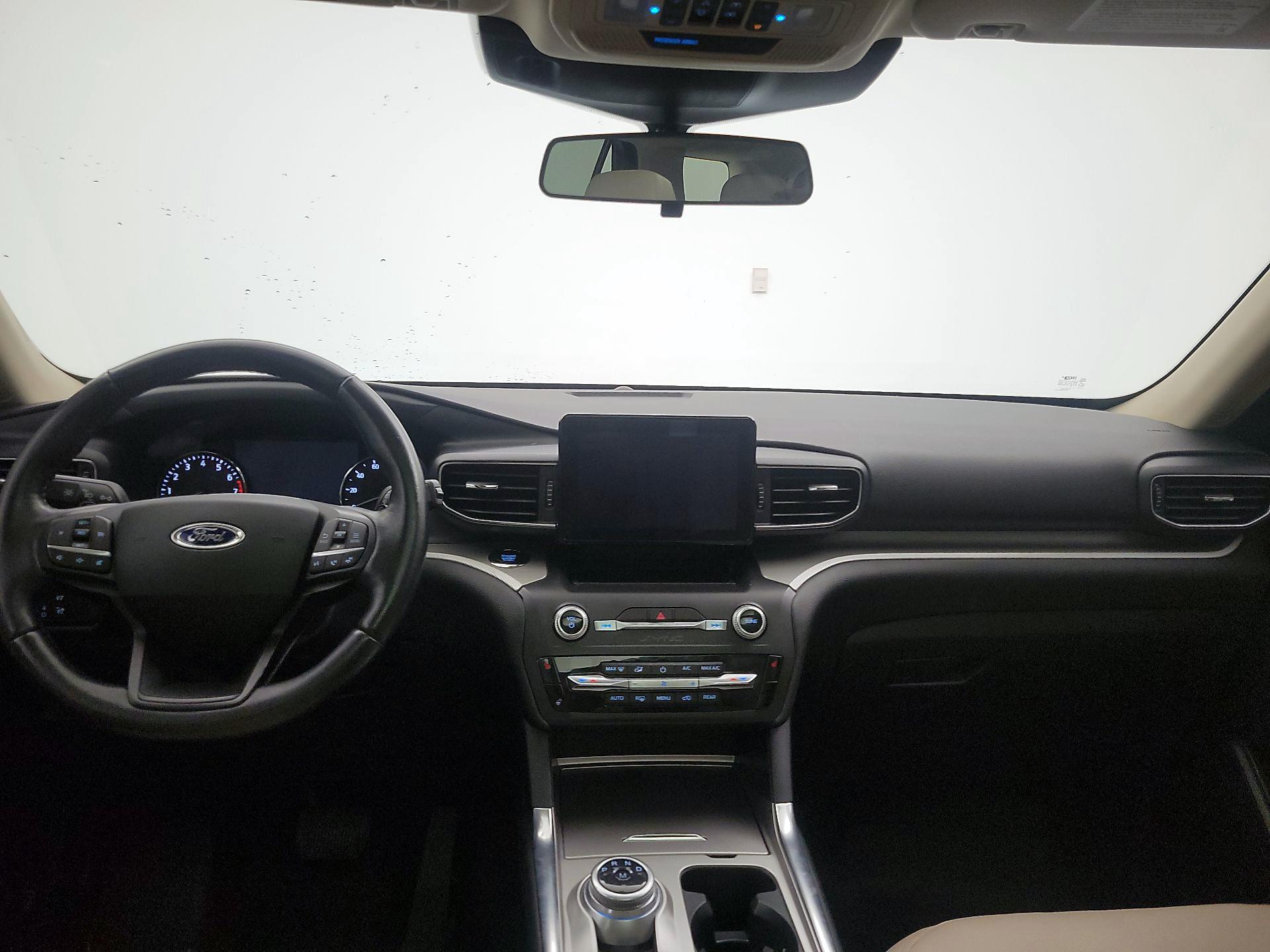 Thumbnail: 2020 Ford Explorer - 9
