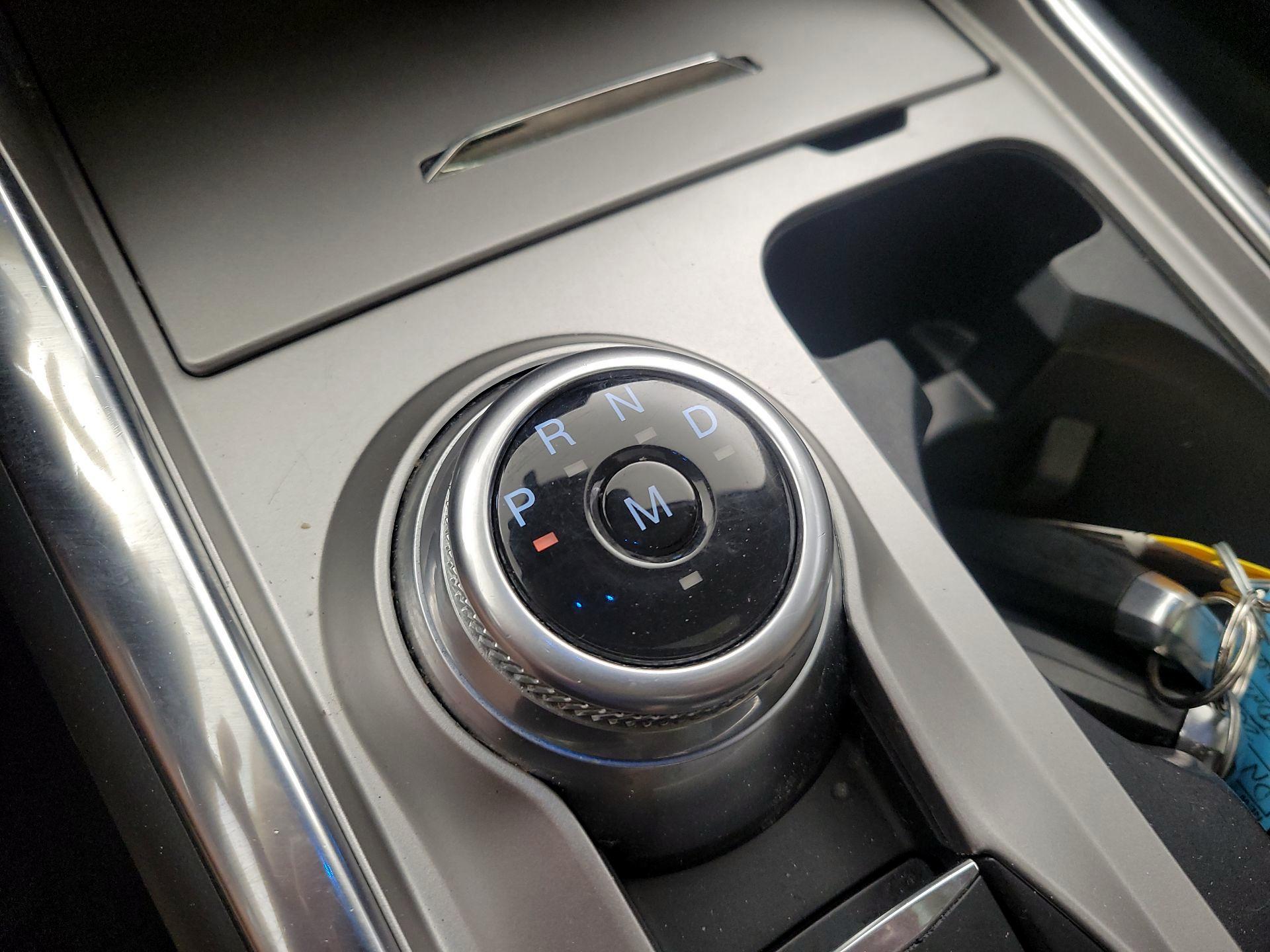 Thumbnail: 2020 Ford Explorer - 15