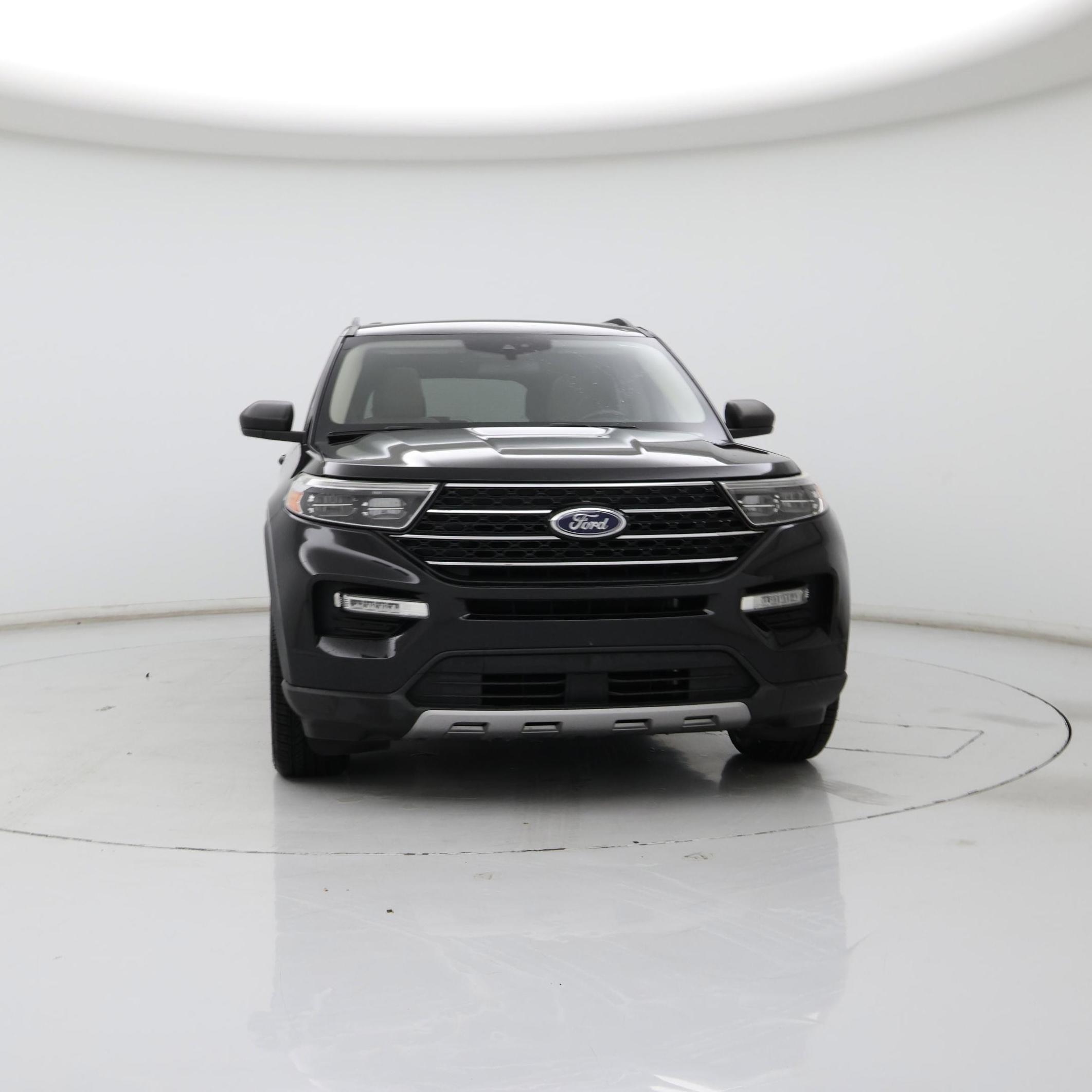 Thumbnail: 2020 Ford Explorer - 5