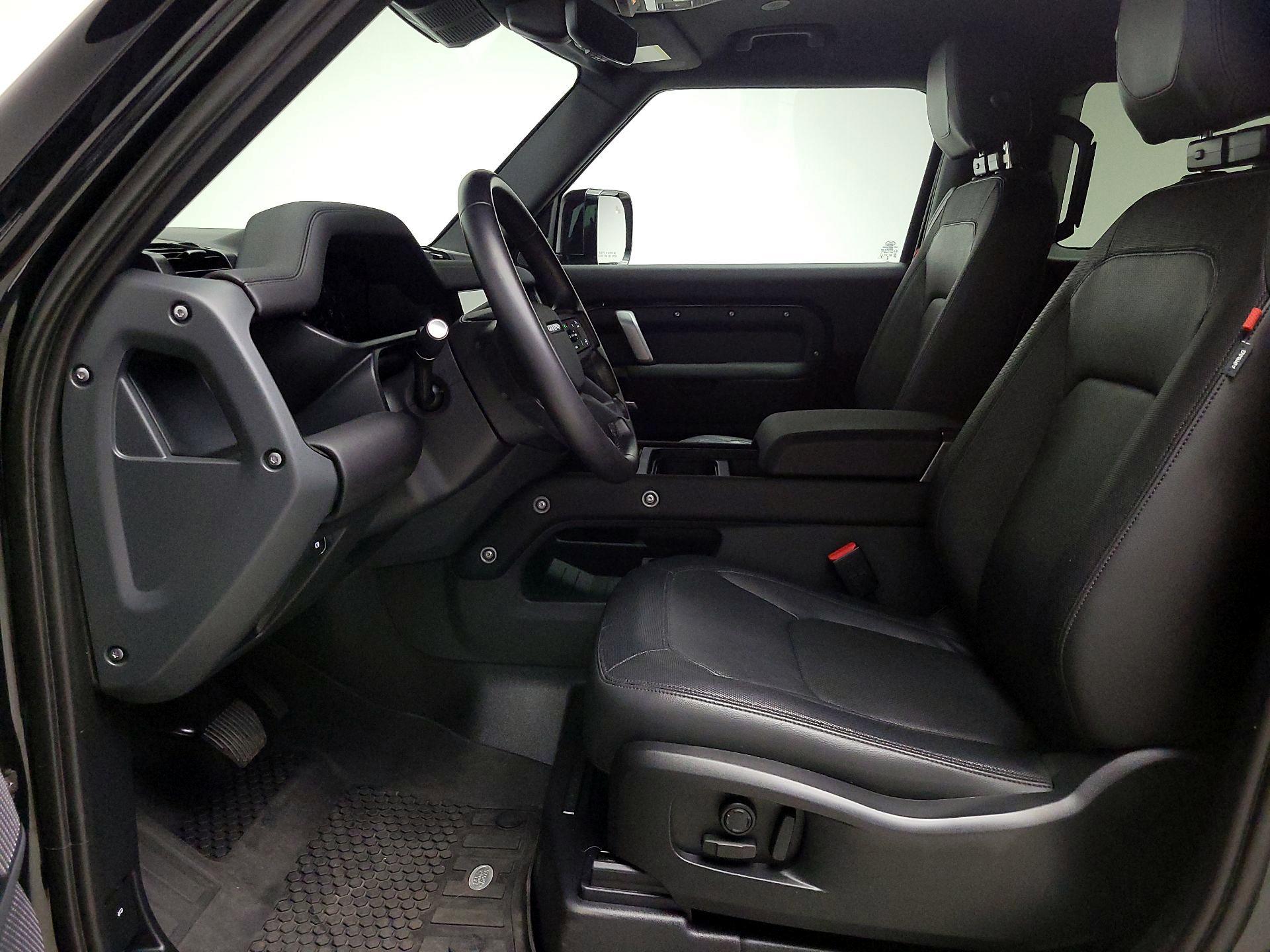 Thumbnail: 2024 Land Rover Defender - 11