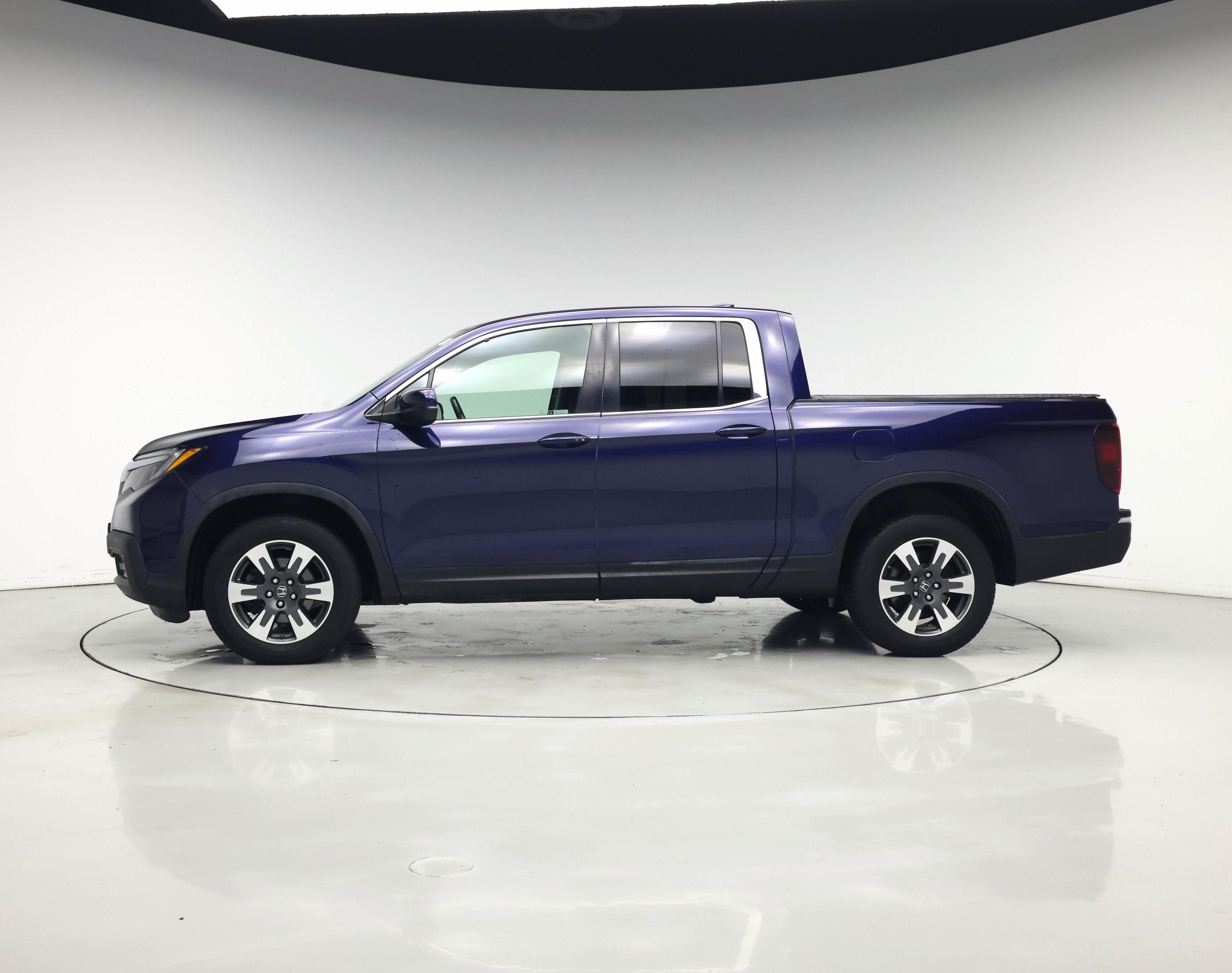 Thumbnail: 2019 Honda Ridgeline - 3