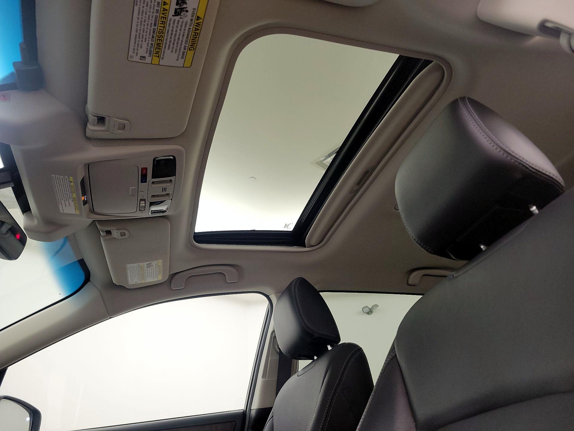 Thumbnail: 2018 Subaru Outback - 20