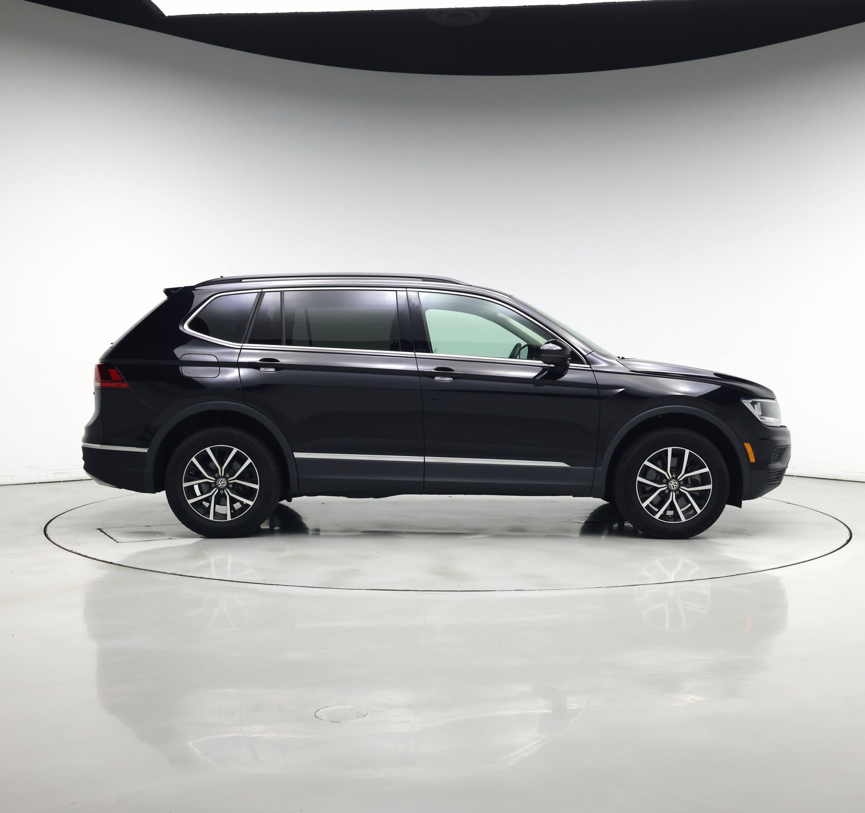 Thumbnail: 2021 Volkswagen Tiguan - 7