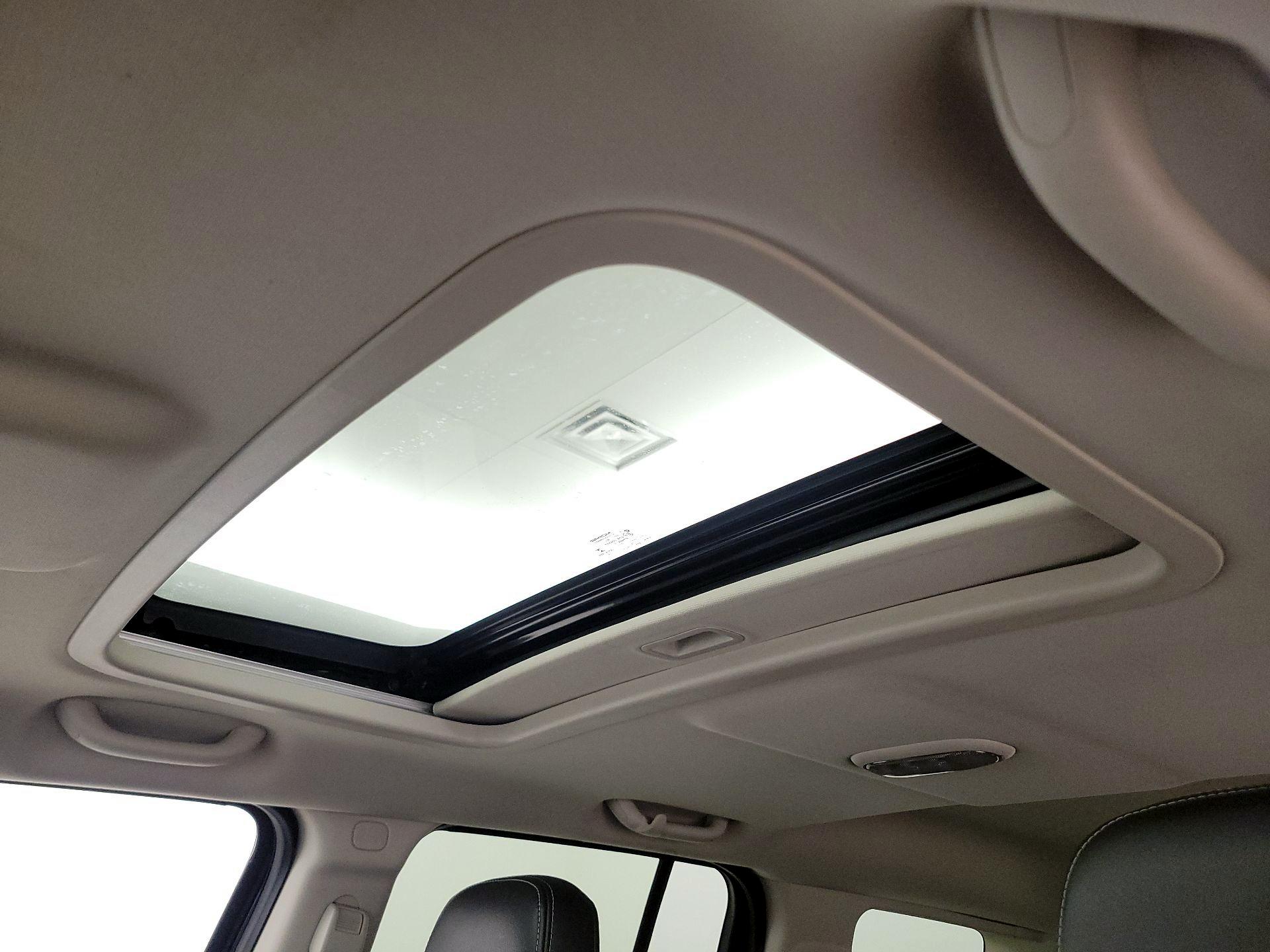 Thumbnail: 2015 Jeep Patriot - 18