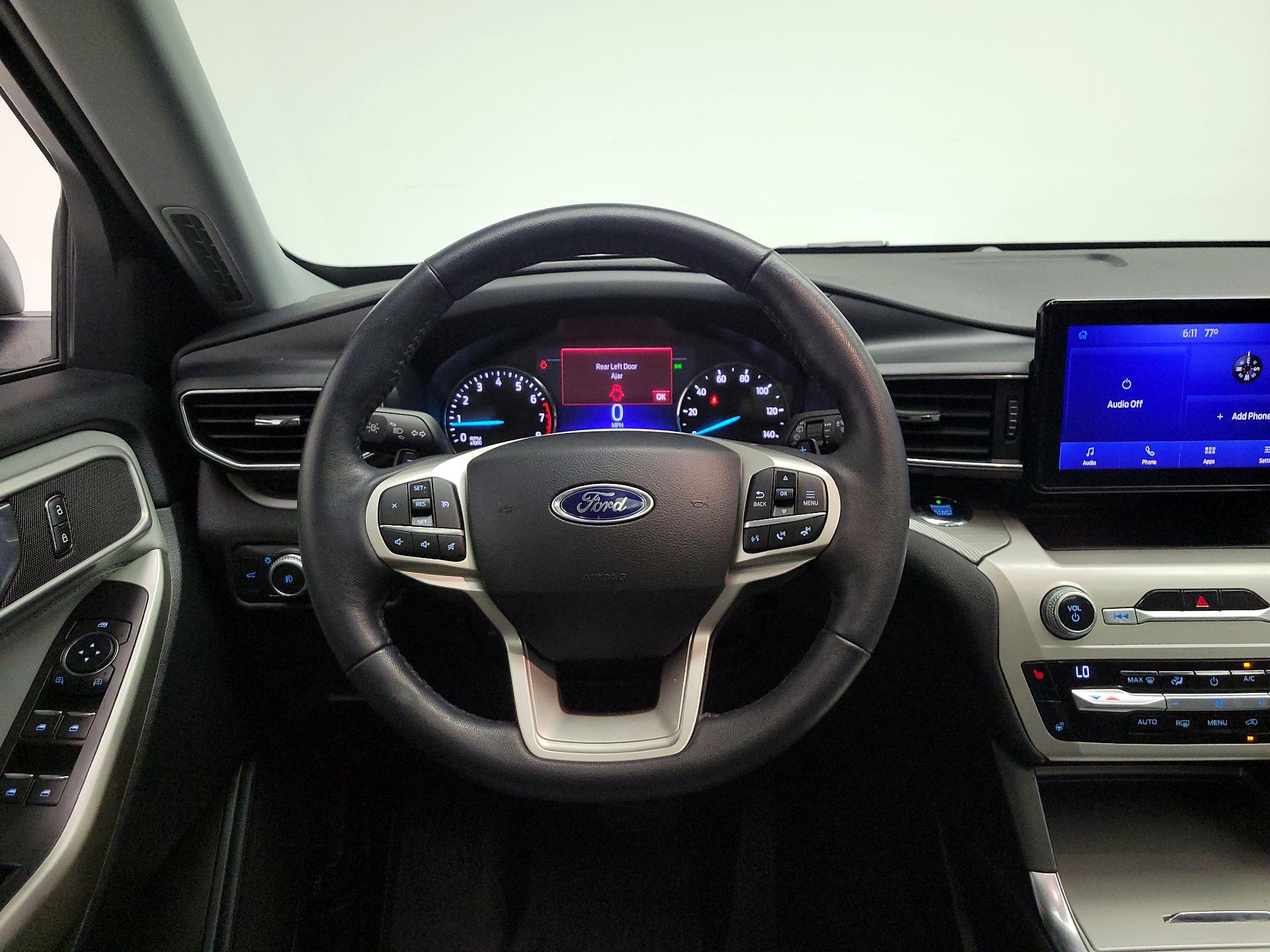 Thumbnail: 2021 Ford Explorer - 10