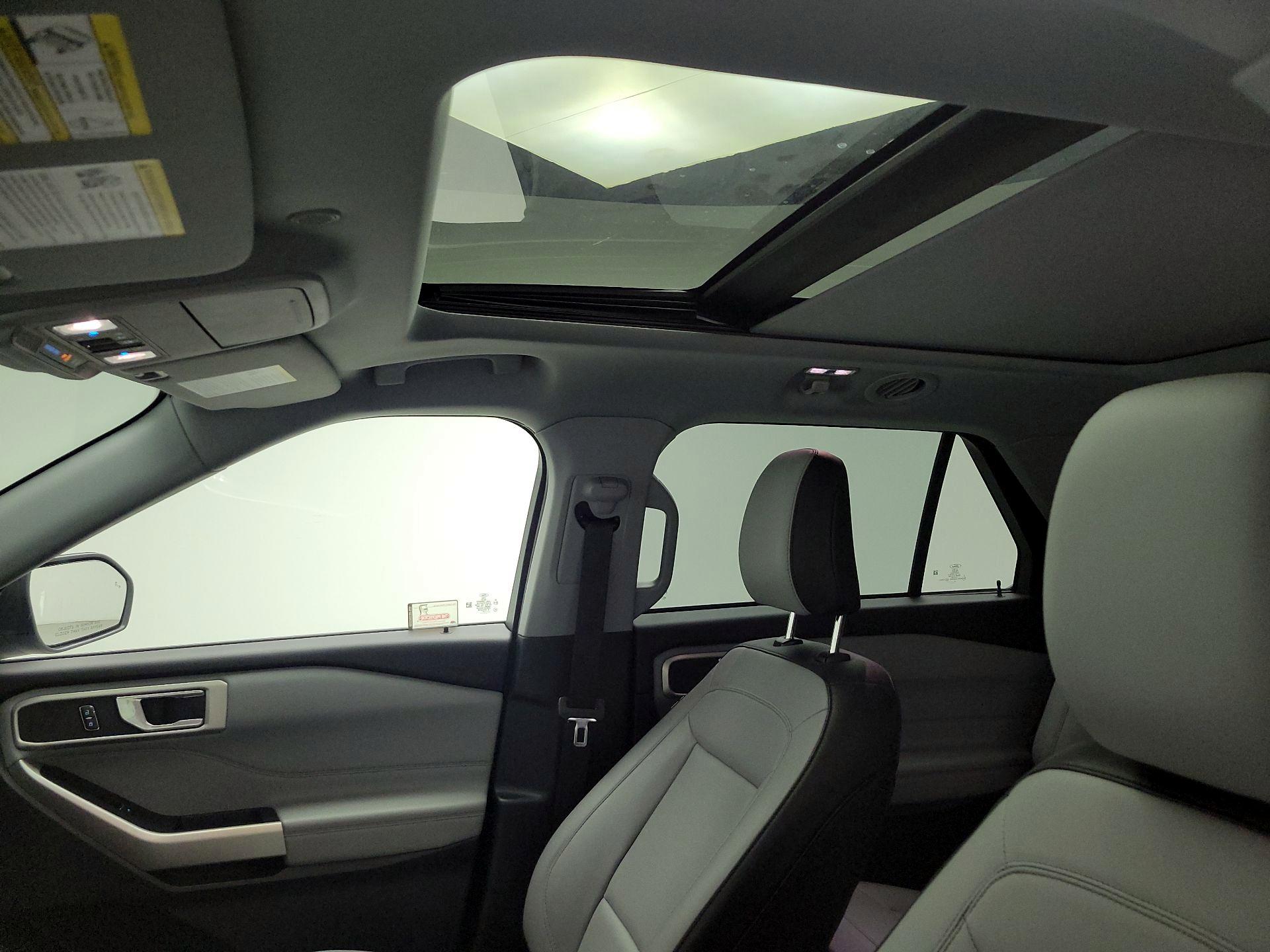 Thumbnail: 2021 Ford Explorer - 19