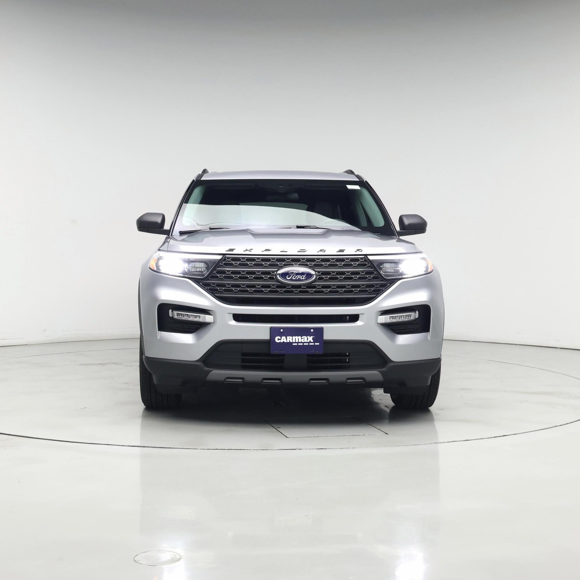 Thumbnail: 2021 Ford Explorer - 5