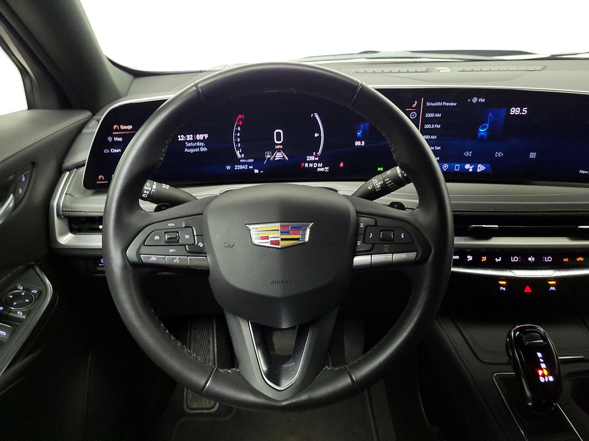 Thumbnail: 2024 Cadillac XT4 - 10